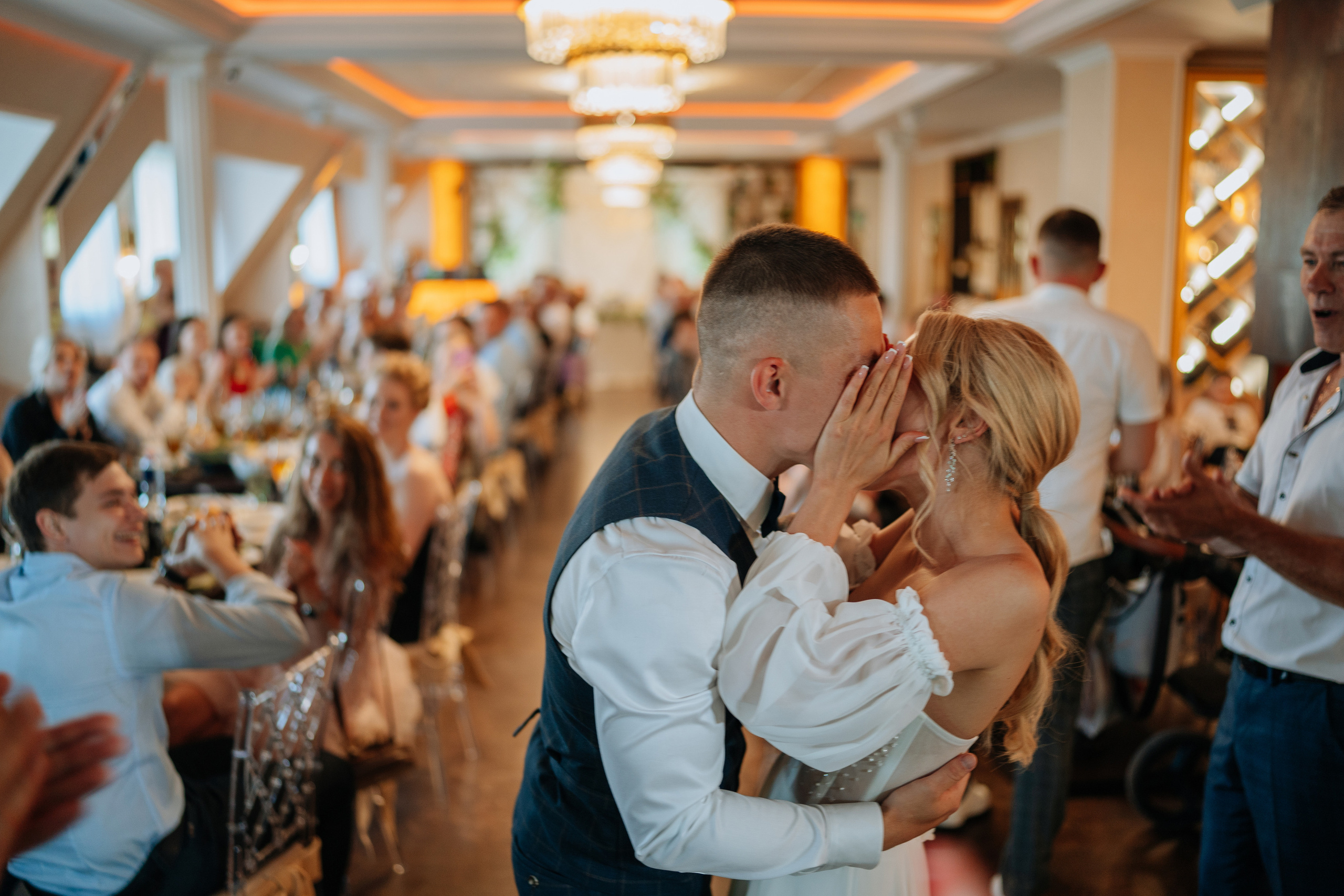 Дмитрий и Алёна. Ресторан. Фотограф Уфа Екатерина Пашина