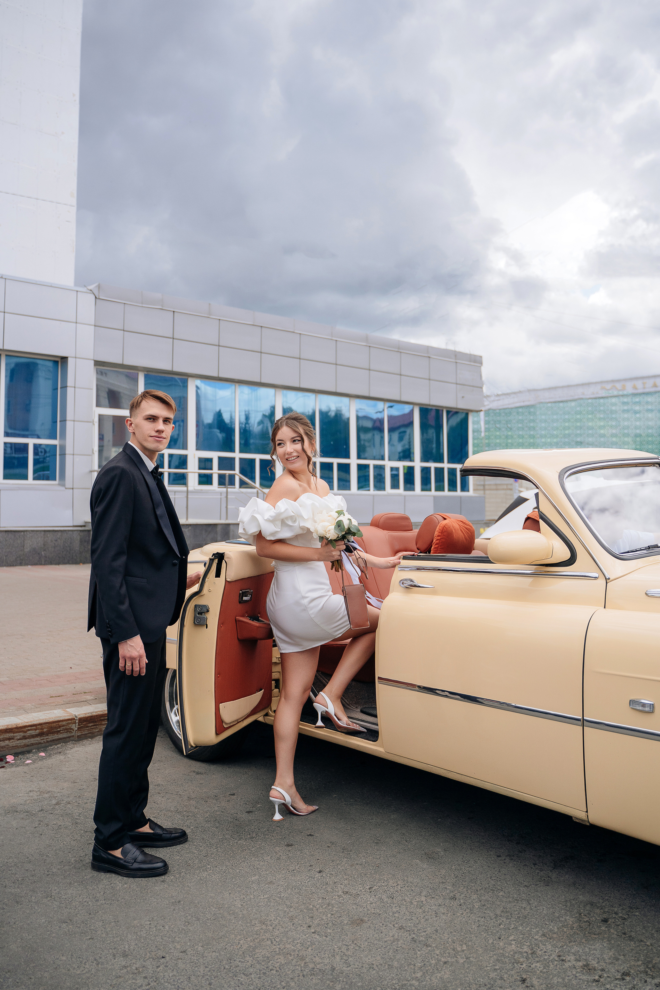 Александр и Полина. ЗАГС, фотосессия. Фотограф Уфа Екатерина Пашина