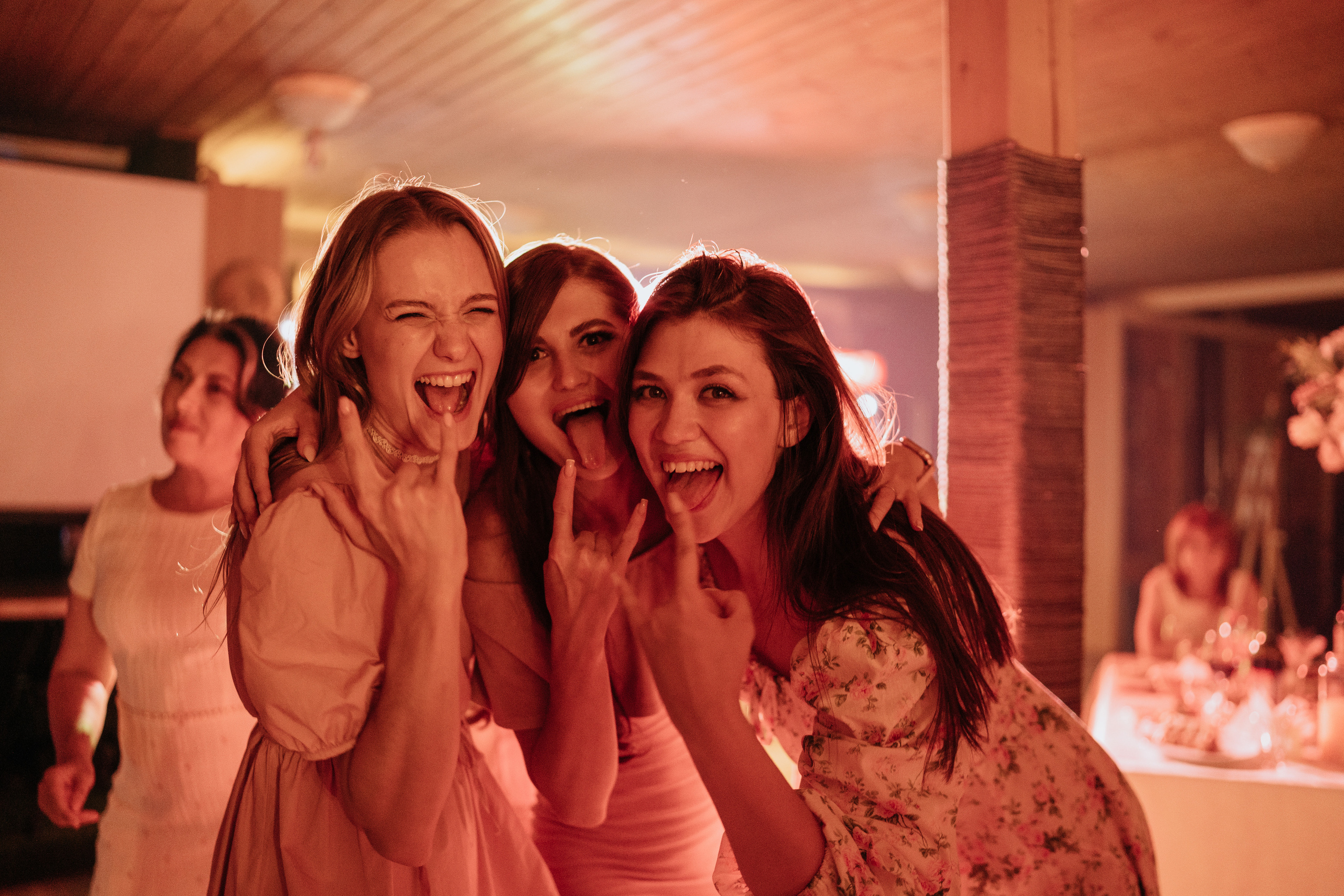 Владимир и Алина. Выездная регистрация. Ресторан. Фотограф Уфа Екатерина Пашина