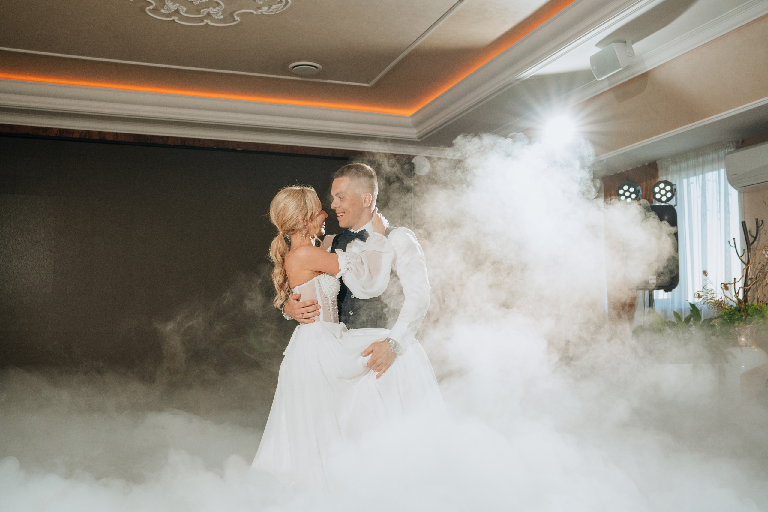 Дмитрий и Алёна. Ресторан. Фотограф Уфа Екатерина Пашина