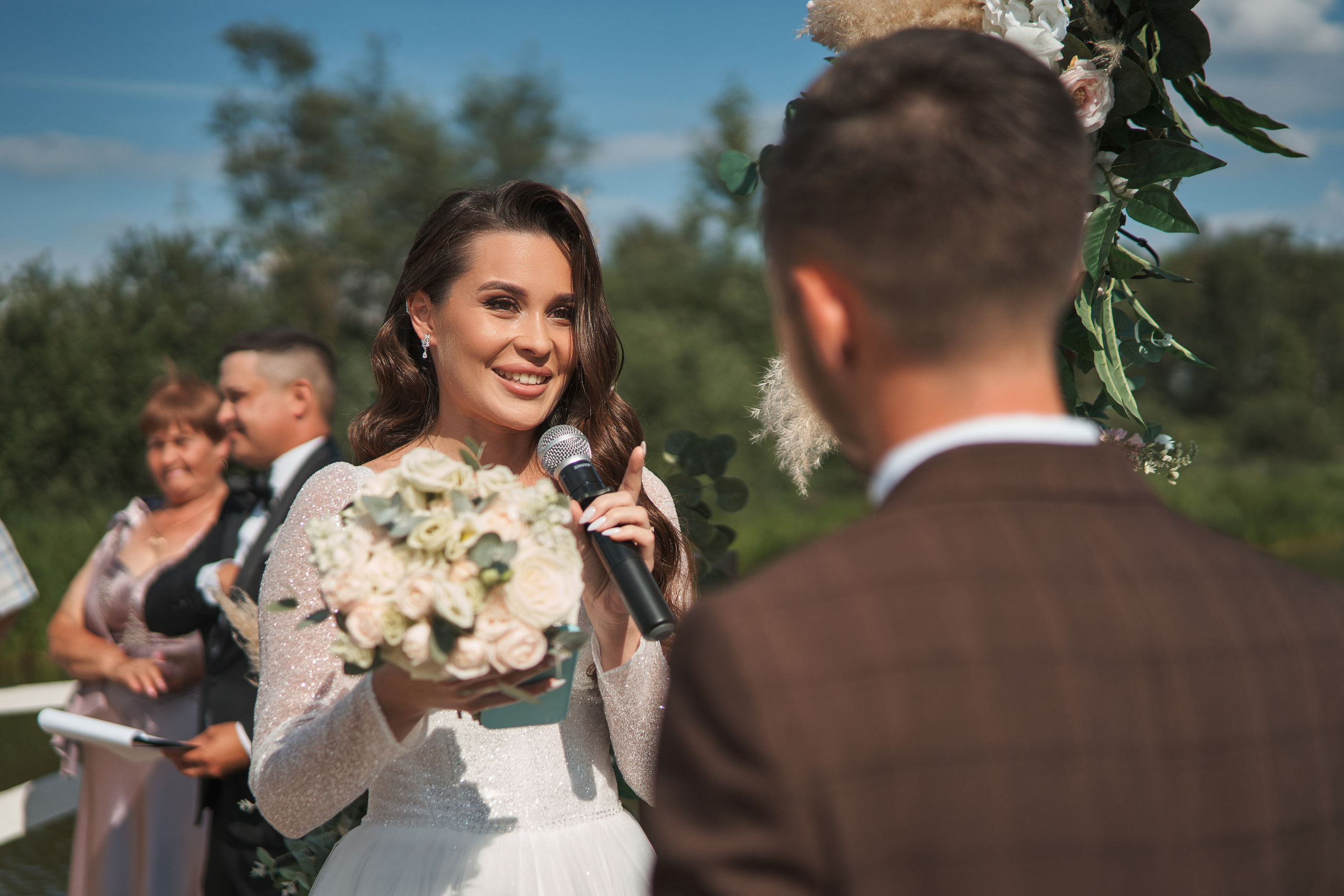 Руслан и Эльвина. Выездная регистрация. Ресторан. Фотограф Уфа Екатерина Пашина