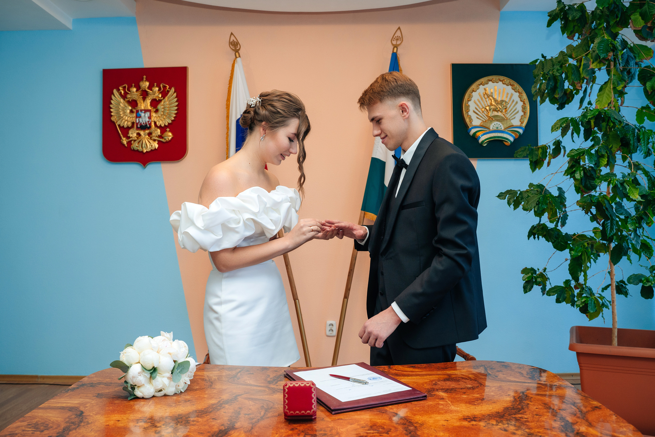 Александр и Полина. ЗАГС, фотосессия. Фотограф Уфа Екатерина Пашина