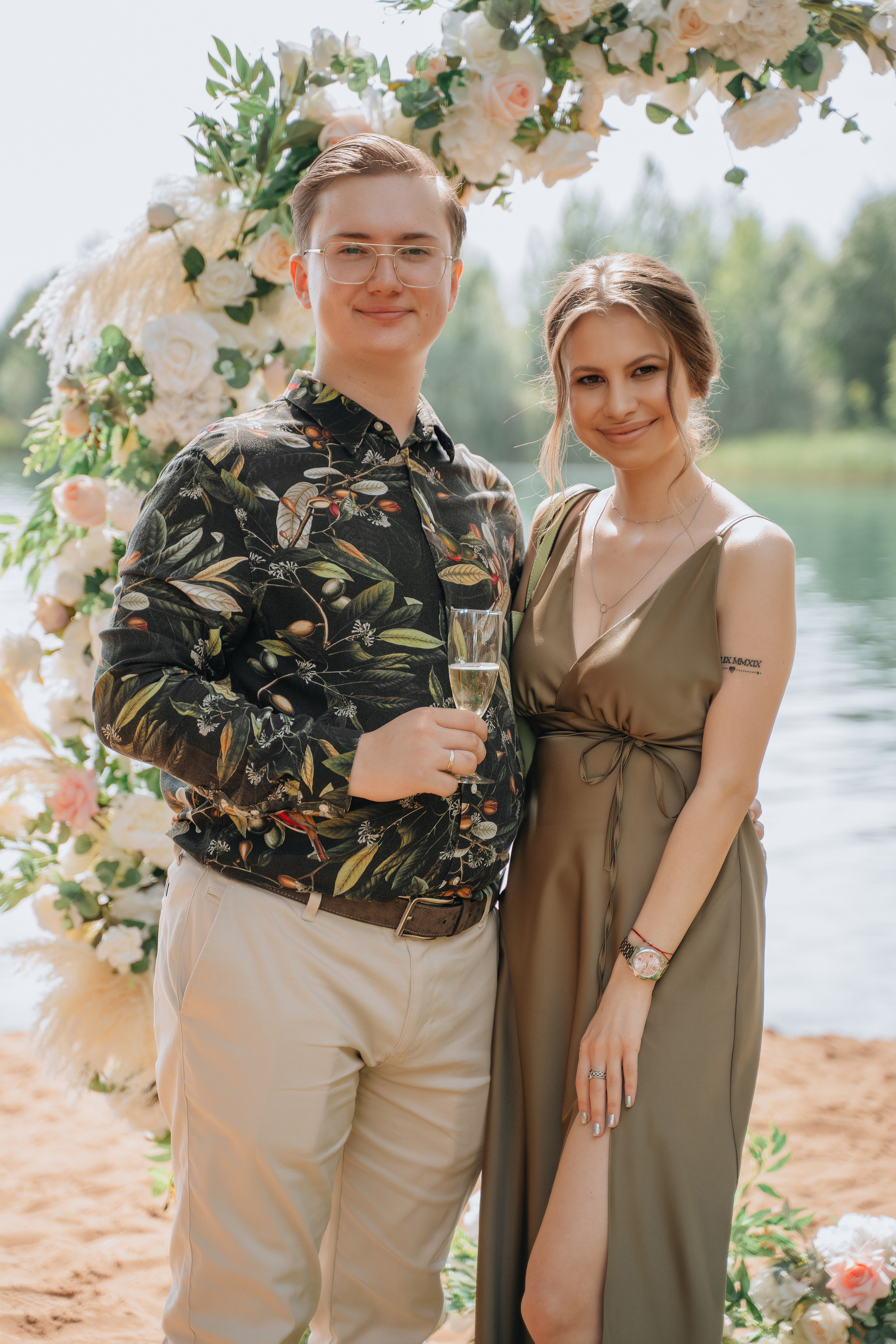 Владимир и Алина. Выездная регистрация. Ресторан. Фотограф Уфа Екатерина Пашина