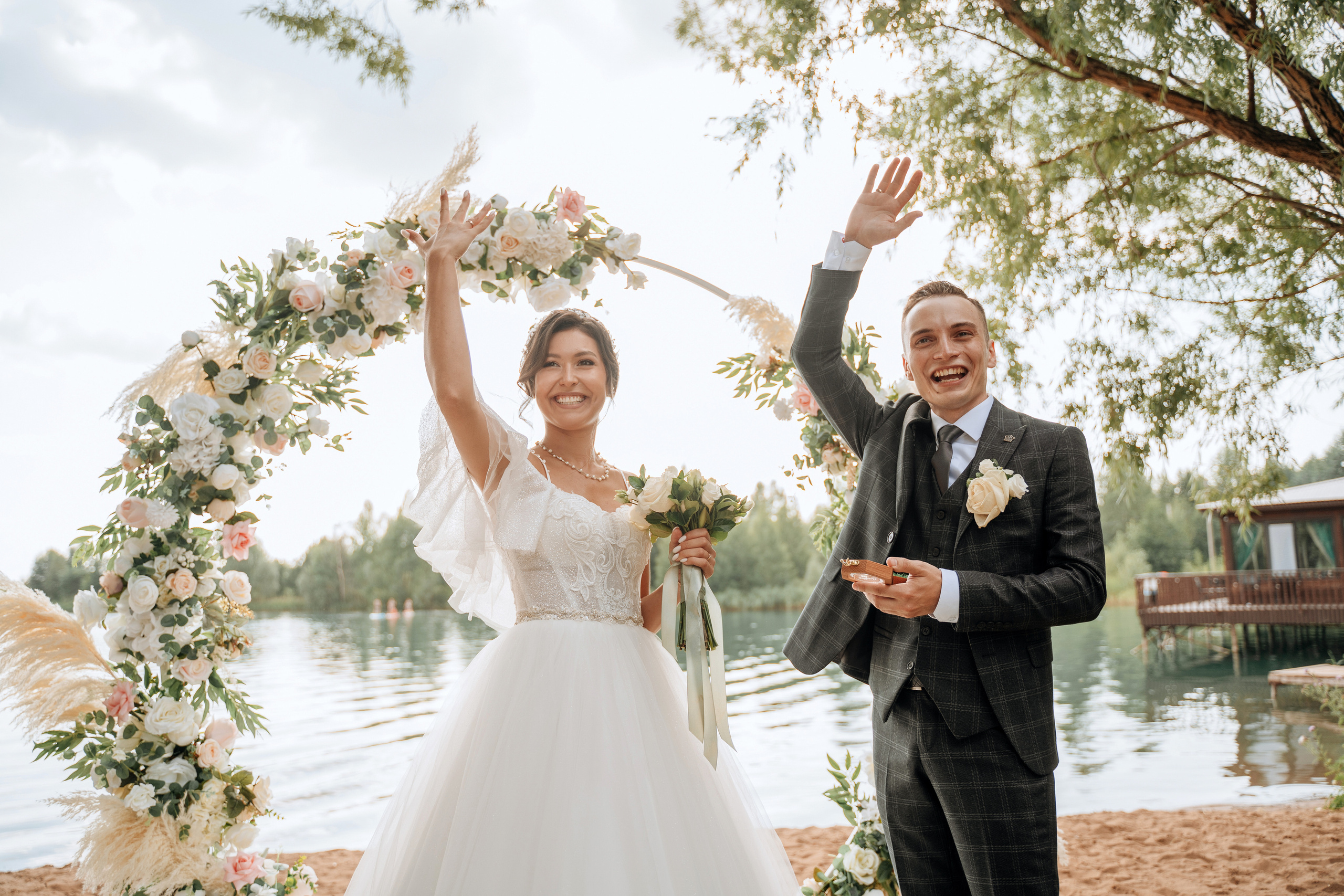 Владимир и Алина. Выездная регистрация. Ресторан. Фотограф Уфа Екатерина Пашина