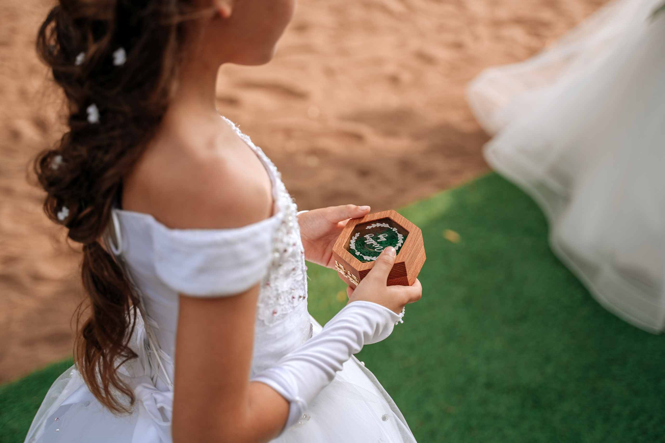 Владимир и Алина. Выездная регистрация. Ресторан. Фотограф Уфа Екатерина Пашина