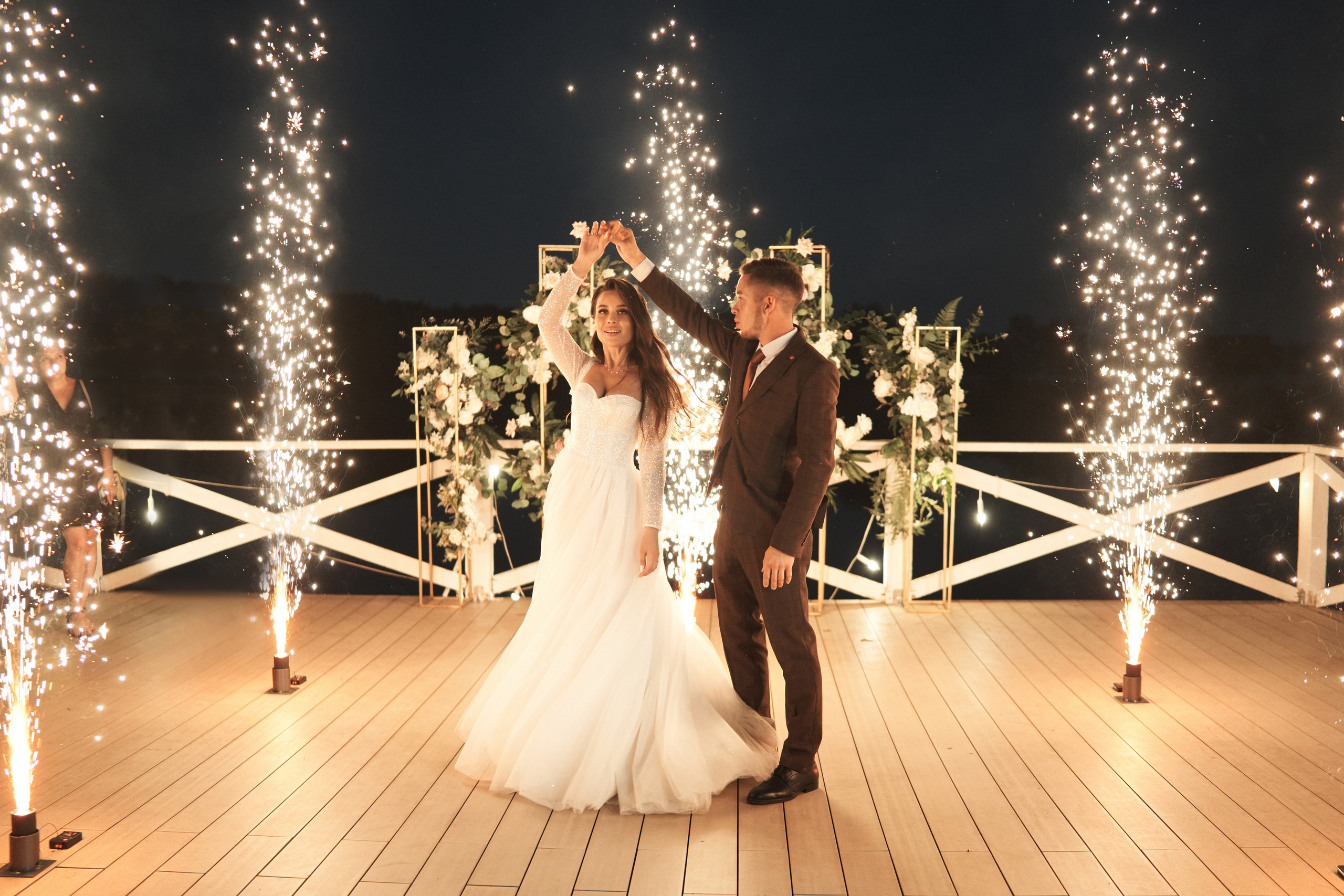 Руслан и Эльвина. Выездная регистрация. Ресторан. Фотограф Уфа Екатерина Пашина