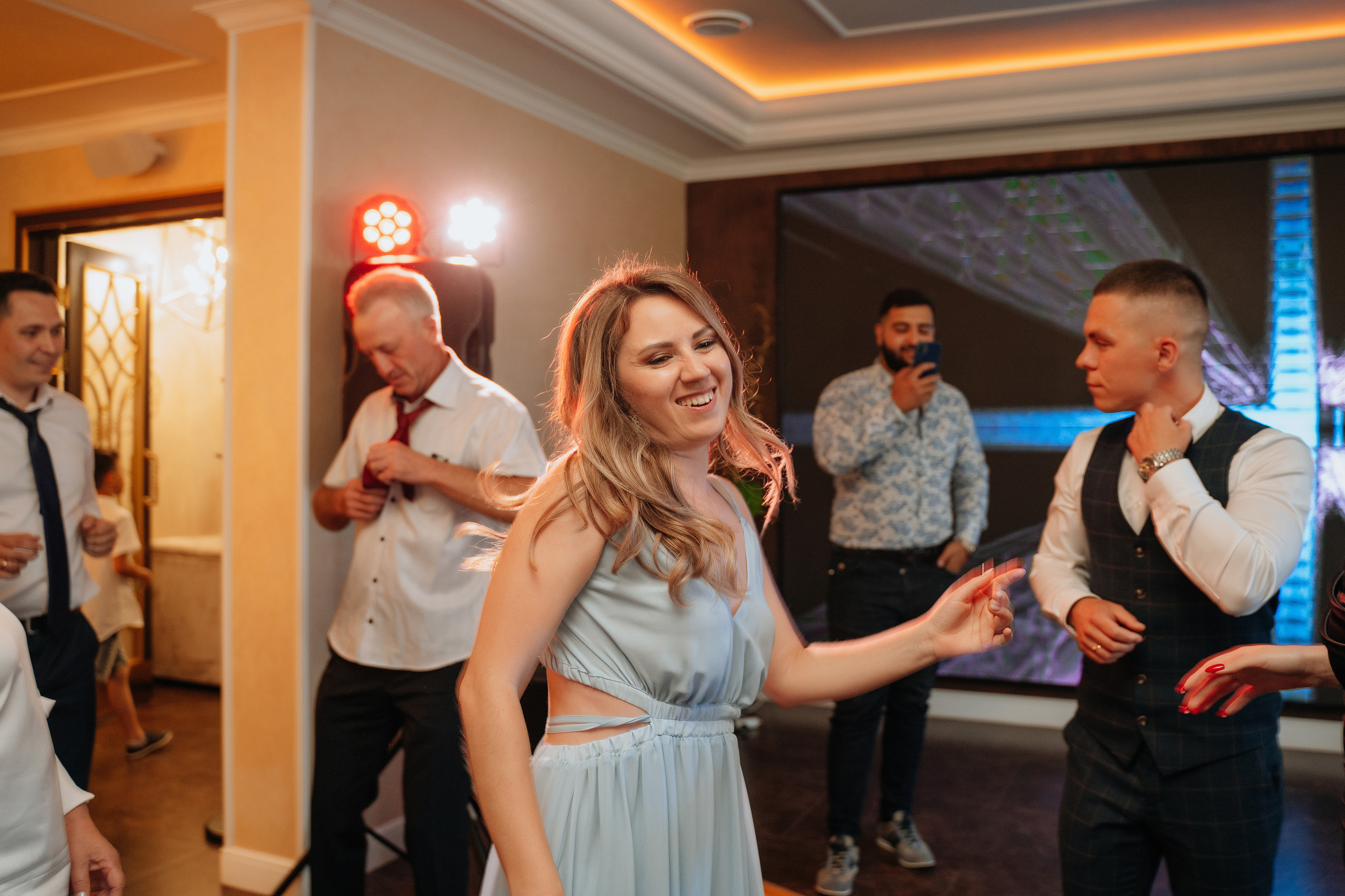 Дмитрий и Алёна. Ресторан. Фотограф Уфа Екатерина Пашина