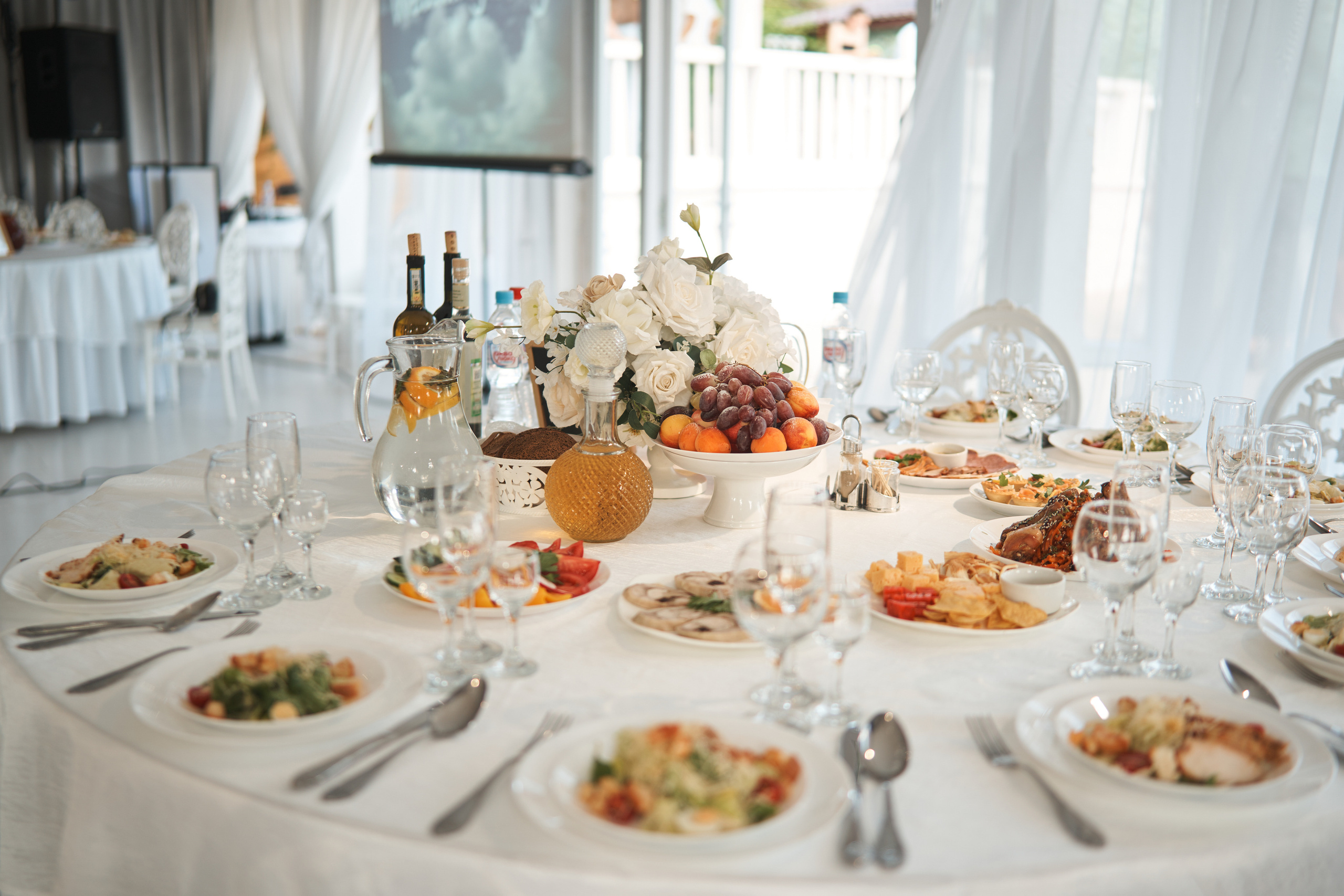 Руслан и Эльвина. Выездная регистрация. Ресторан. Фотограф Уфа Екатерина Пашина