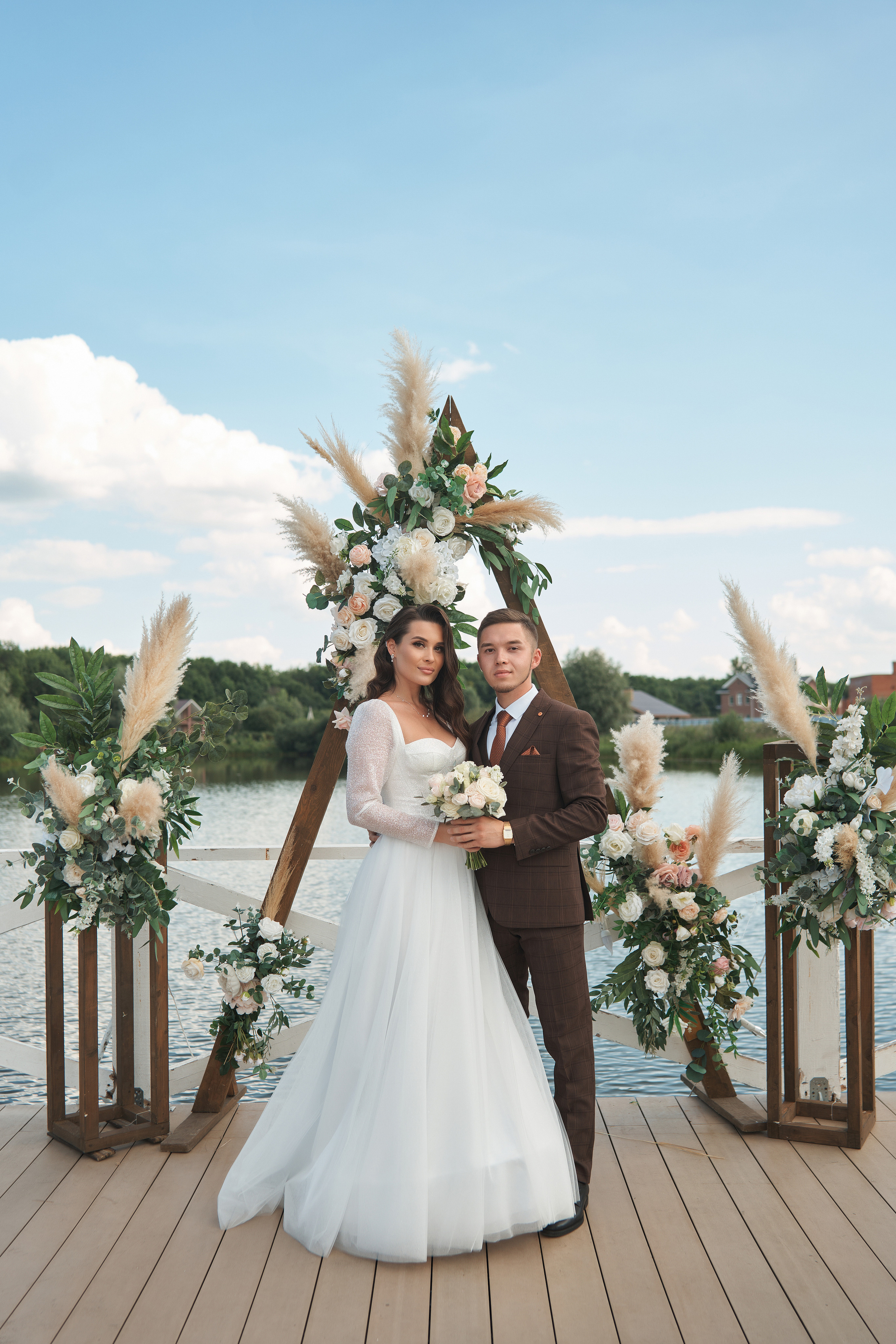 Руслан и Эльвина. Выездная регистрация. Ресторан. Фотограф Уфа Екатерина Пашина