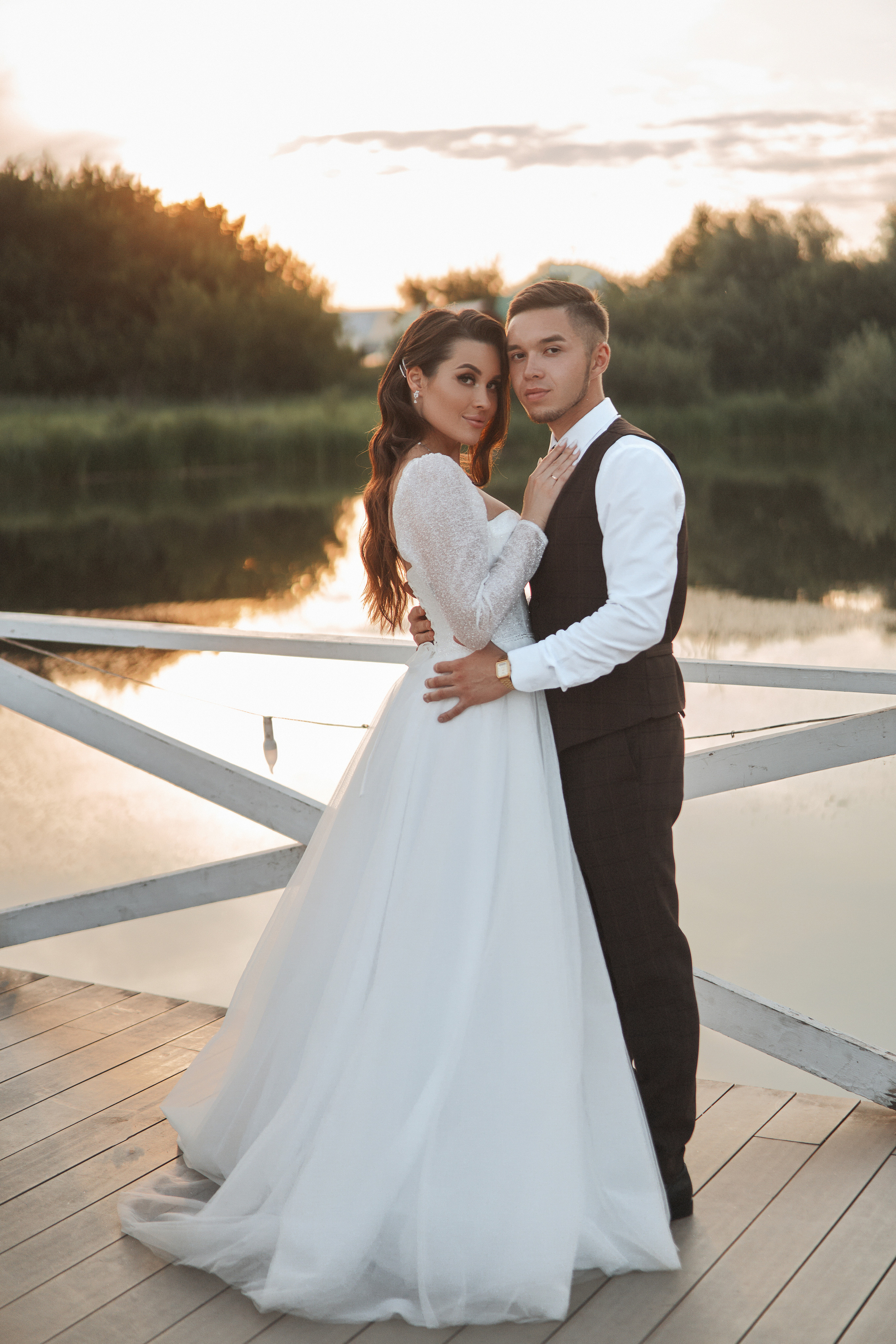 Руслан и Эльвина. Выездная регистрация. Ресторан. Фотограф Уфа Екатерина Пашина