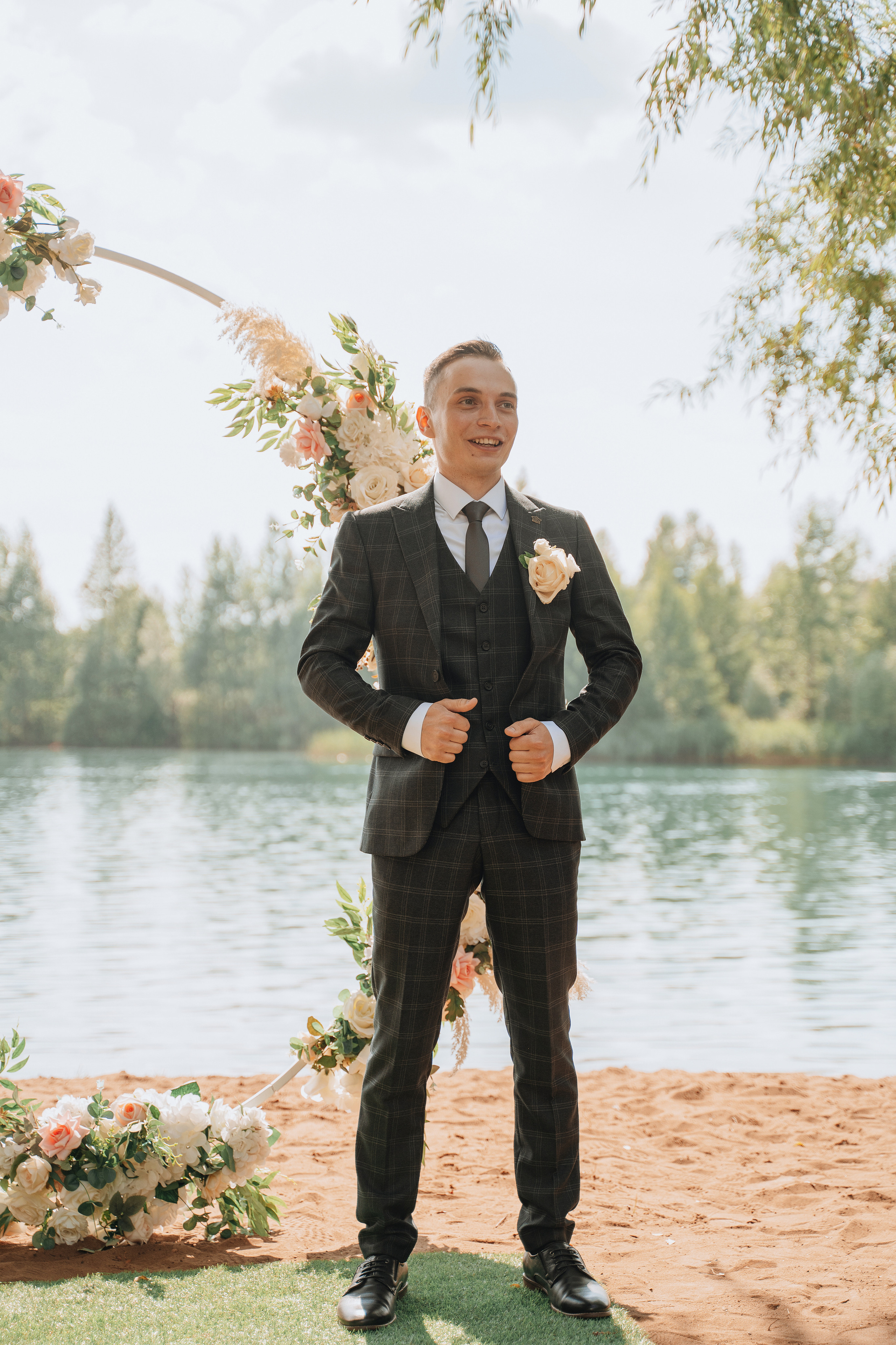 Владимир и Алина. Выездная регистрация. Ресторан. Фотограф Уфа Екатерина Пашина