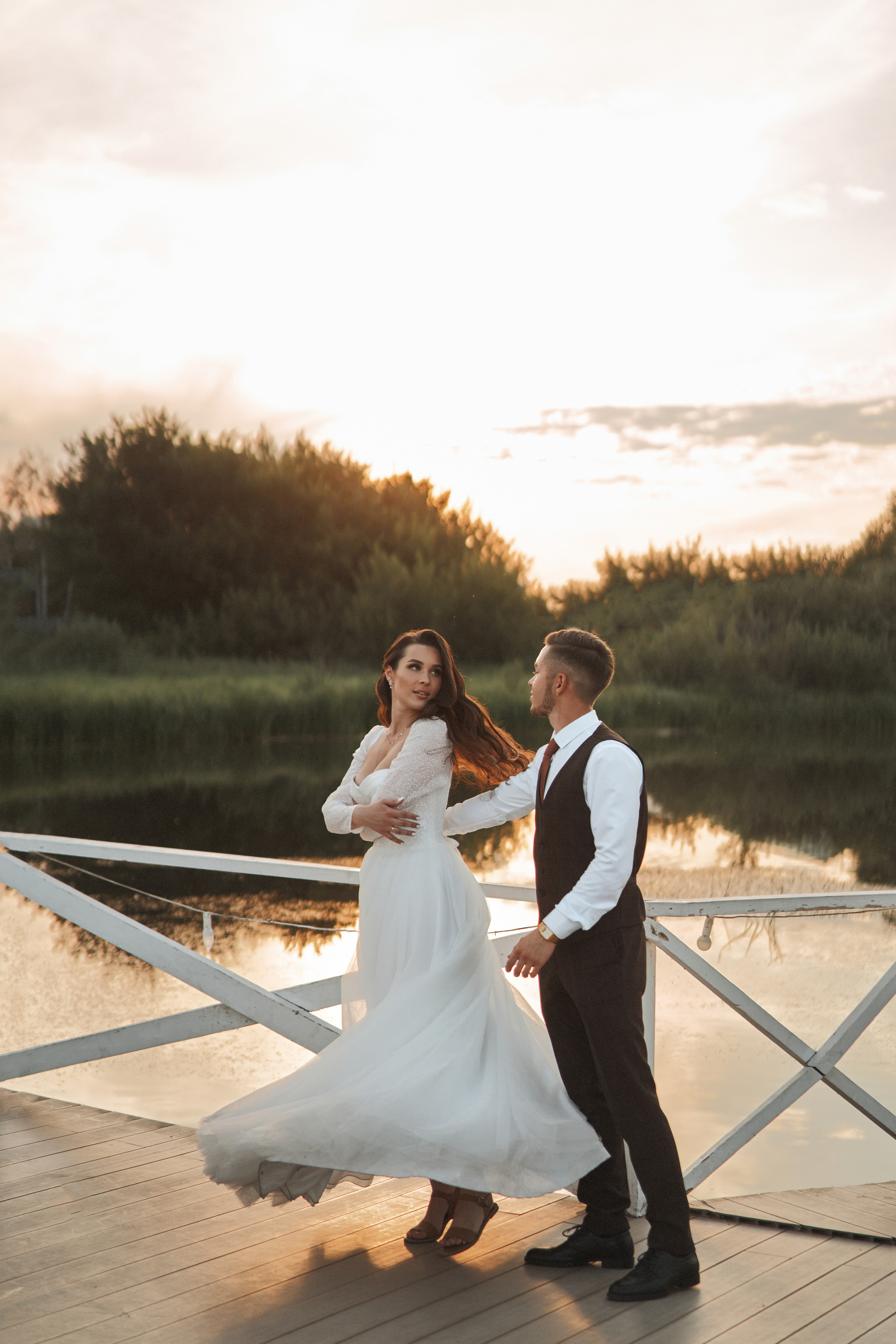 Руслан и Эльвина. Выездная регистрация. Ресторан. Фотограф Уфа Екатерина Пашина