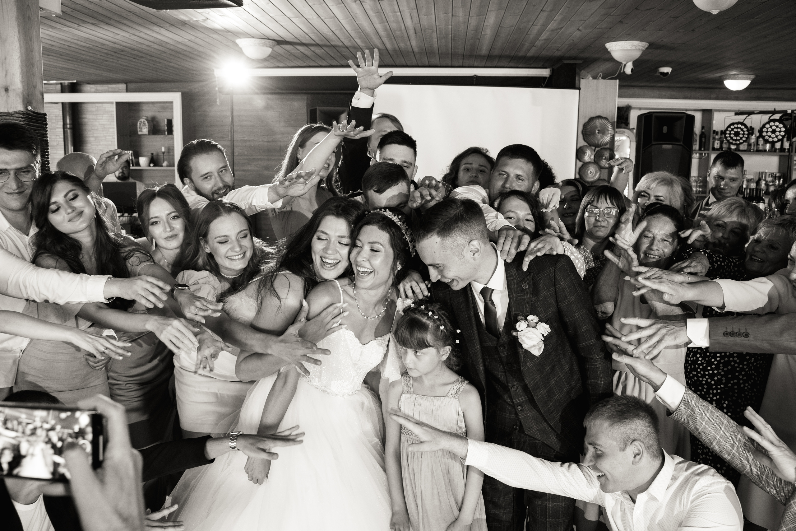 Владимир и Алина. Выездная регистрация. Ресторан. Фотограф Уфа Екатерина Пашина