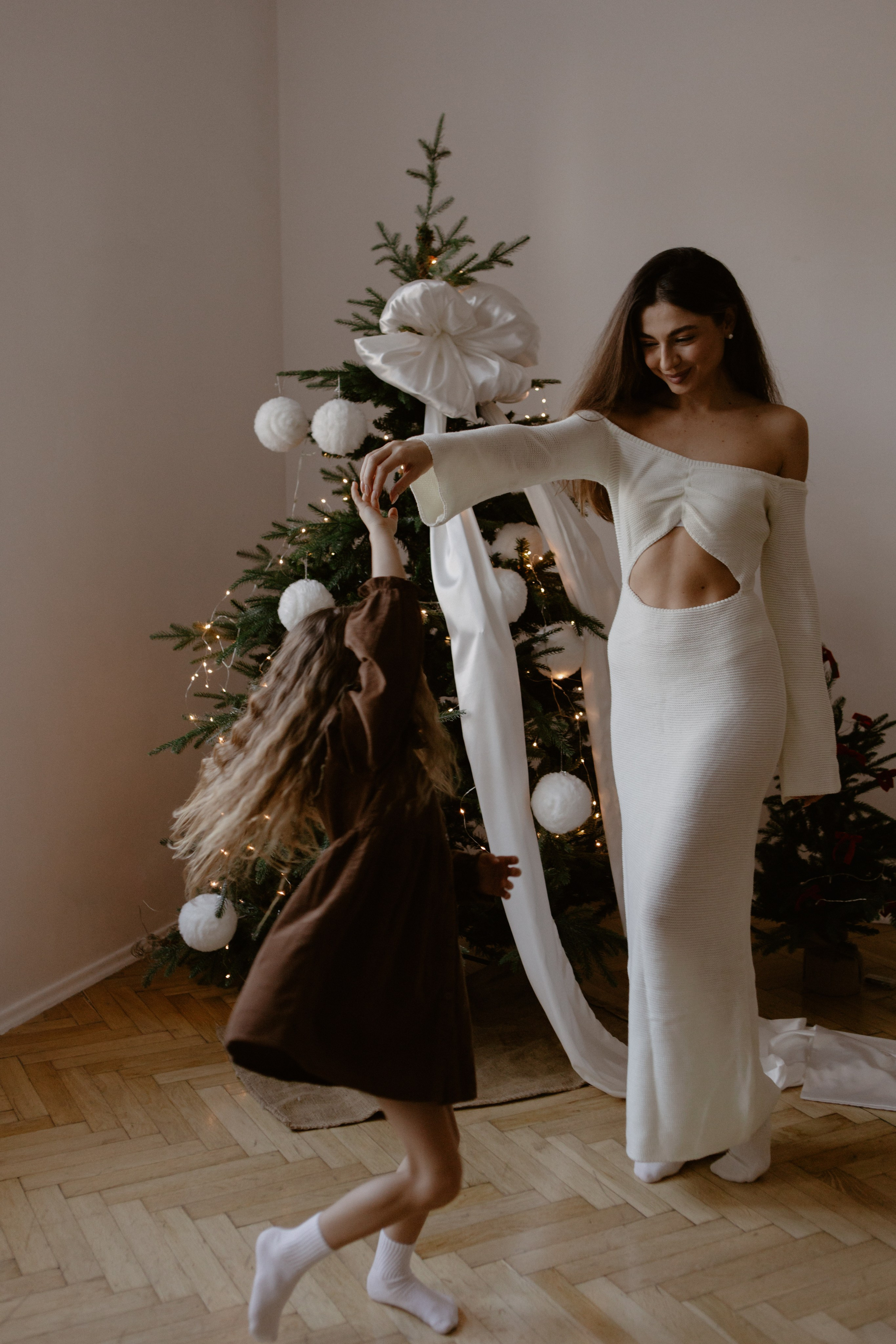 Victoria and Olivia. Photographer Lisbon|Portugal Nadiya Kharytonenko