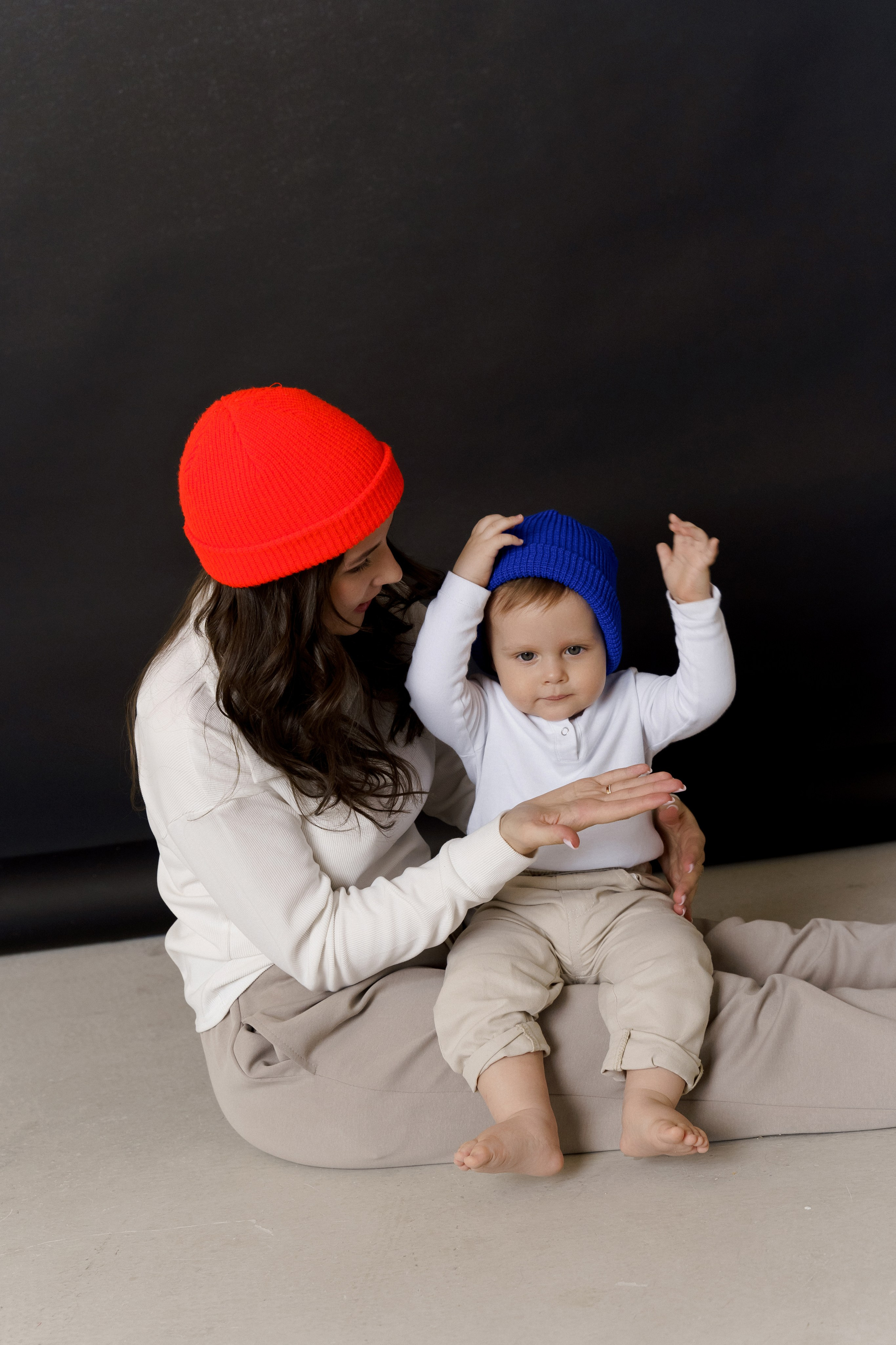 Первый годик. Моменты и истории о вас настоящих