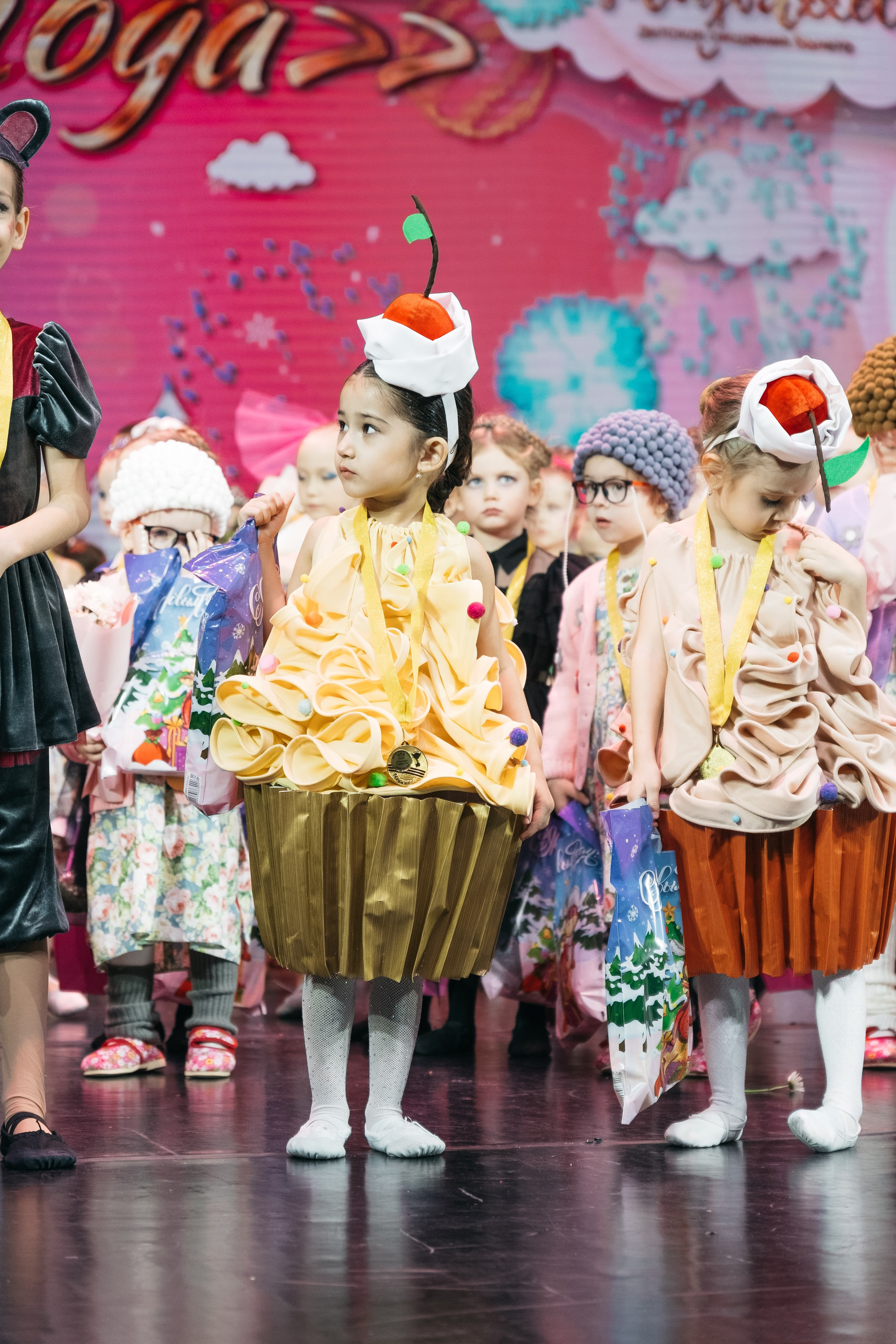 СурГУ 23.12.23. Репортажный и свадебный фотограф в Сургуте