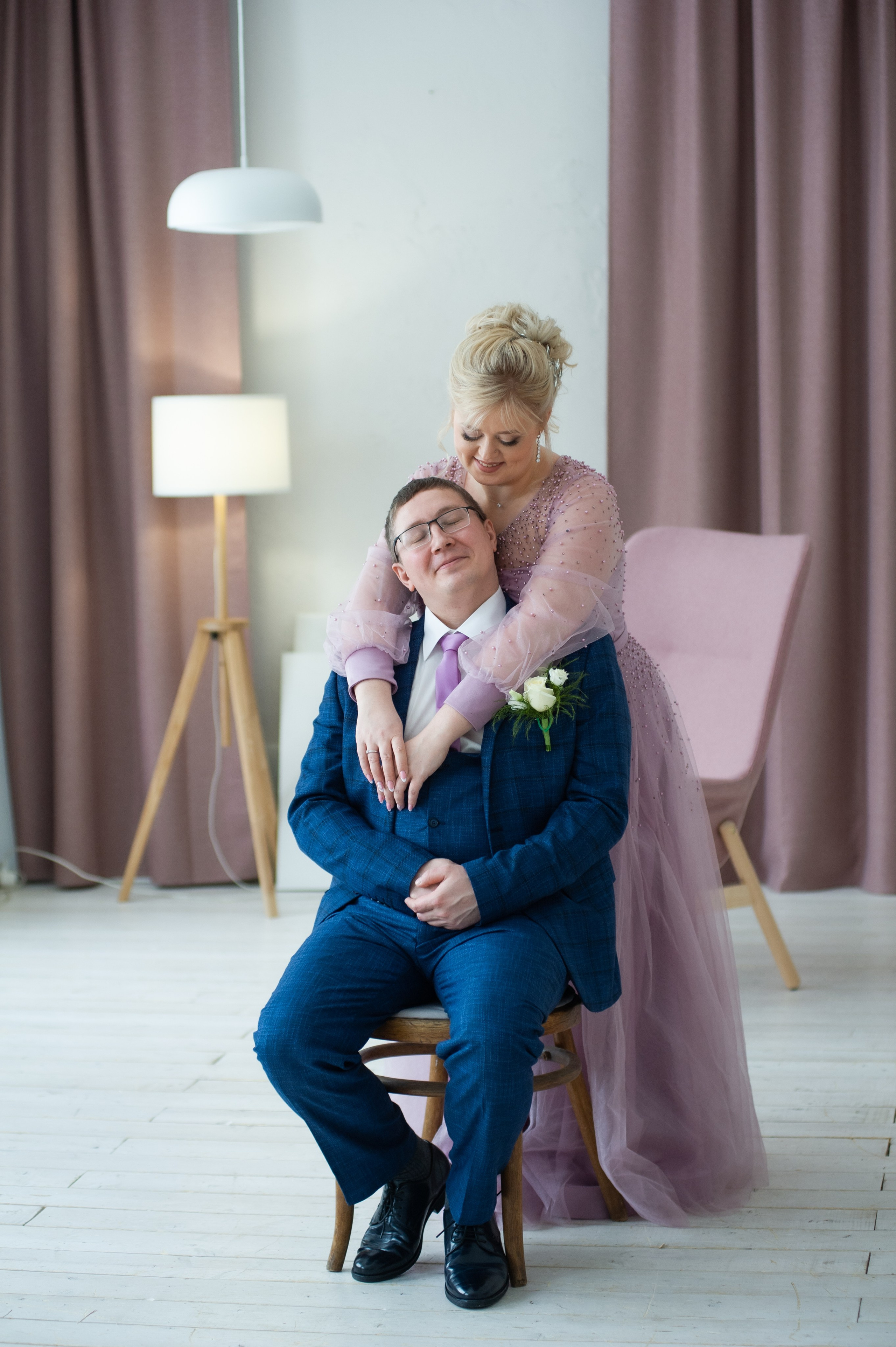 Илья и Елена. Семейный и женский фотограф, контент фотосессия в Екатеринбурге