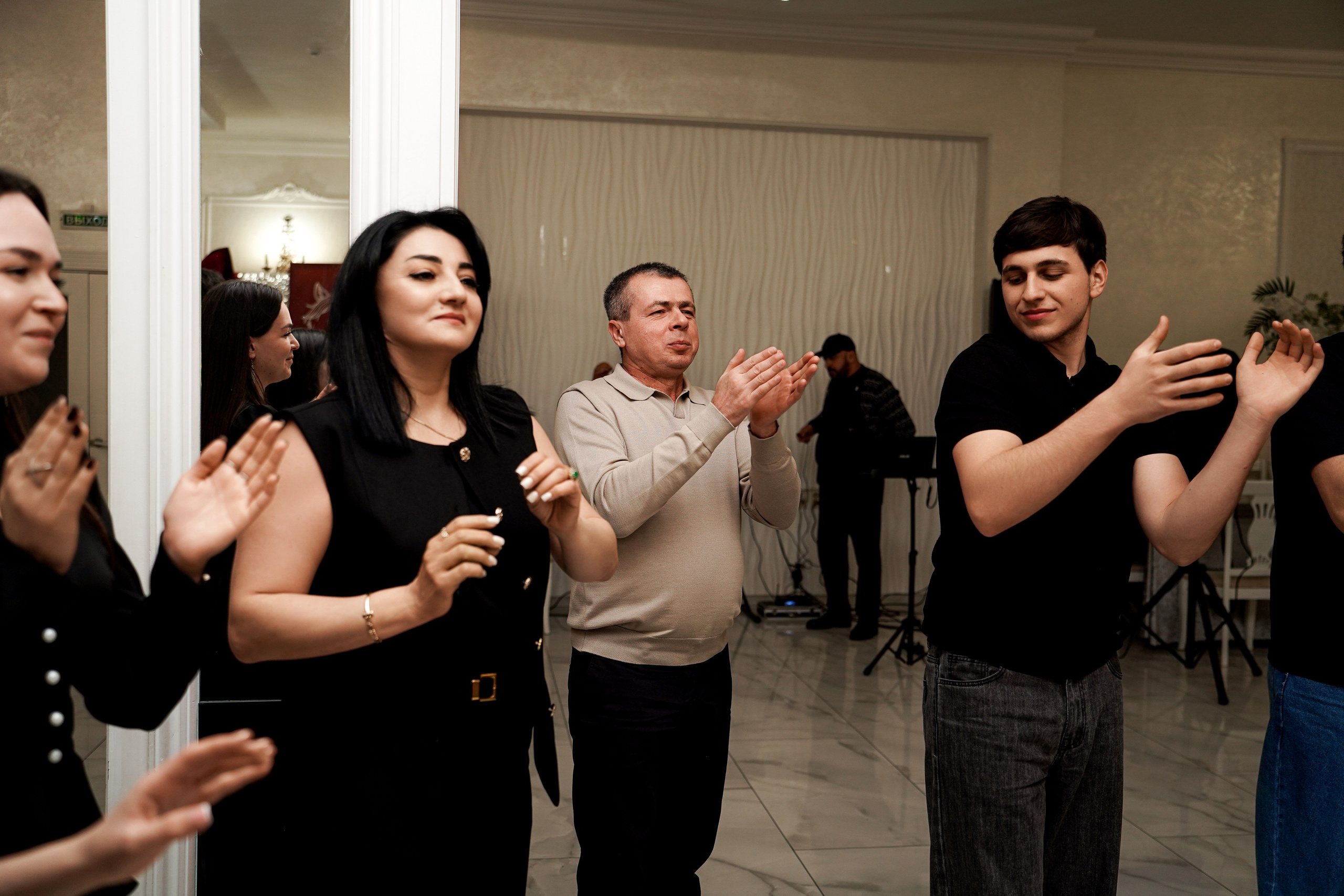 Сватовство. Свадебный фотограф в Ростове-на-Дону. Таинство Крещения и Венчания, семейные фотосессии. Алёна Чёботова