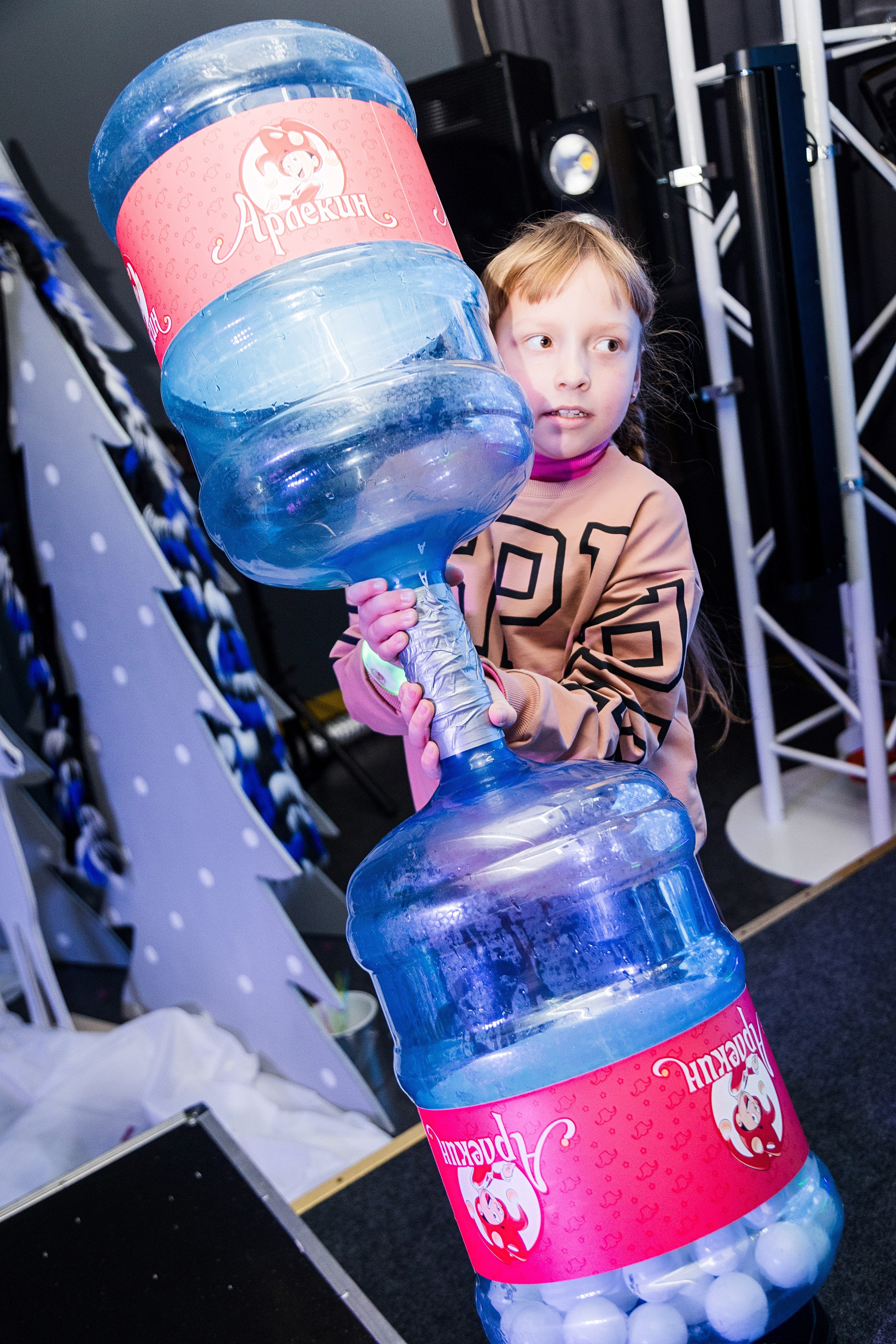 Новогодние утренники. Детский фотограф видеограф в Хабаровске Михаил Орлов