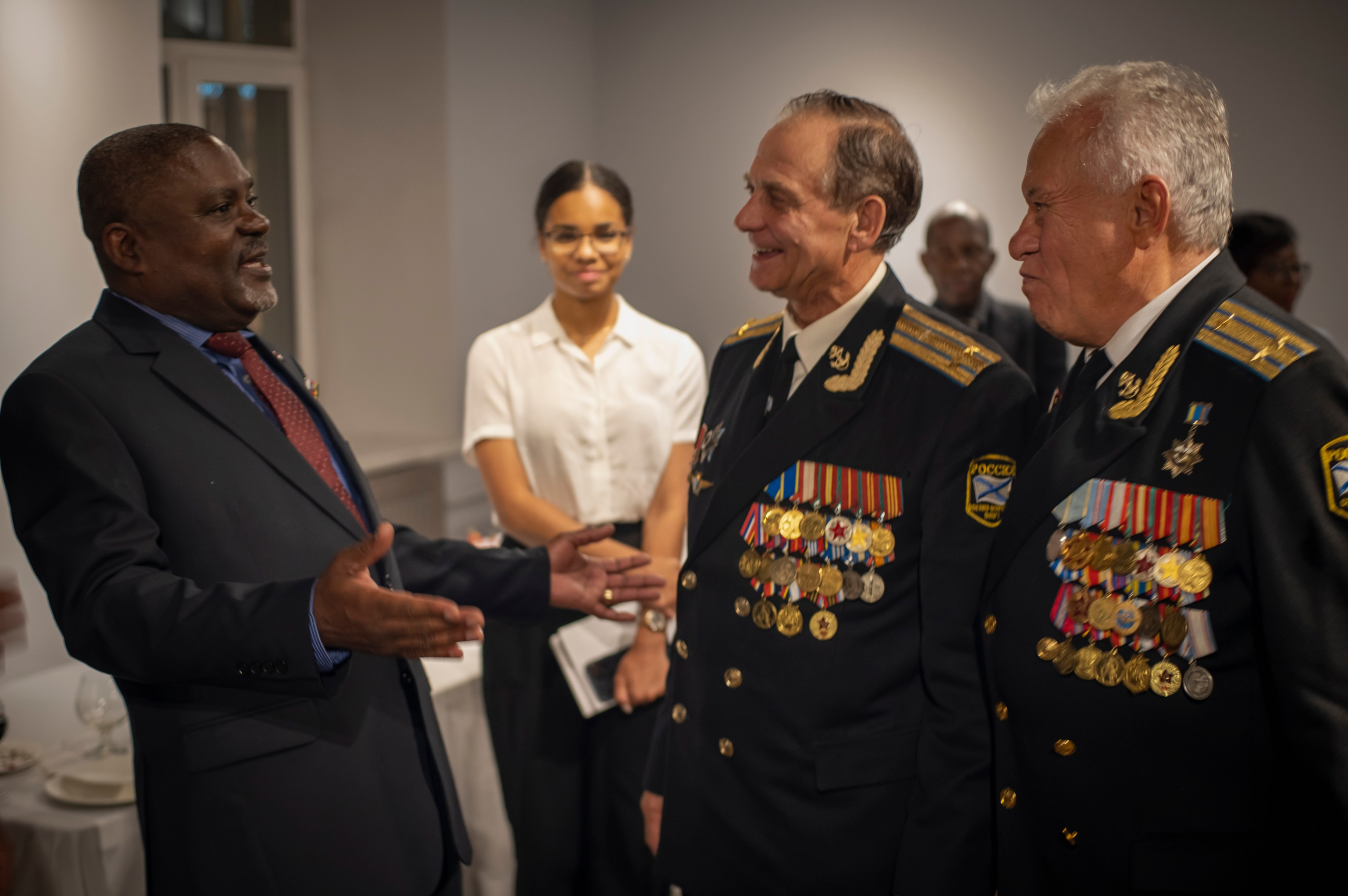 Ветераны Анголы «От прошлого к настоящему». Фотограф Роман Адлер