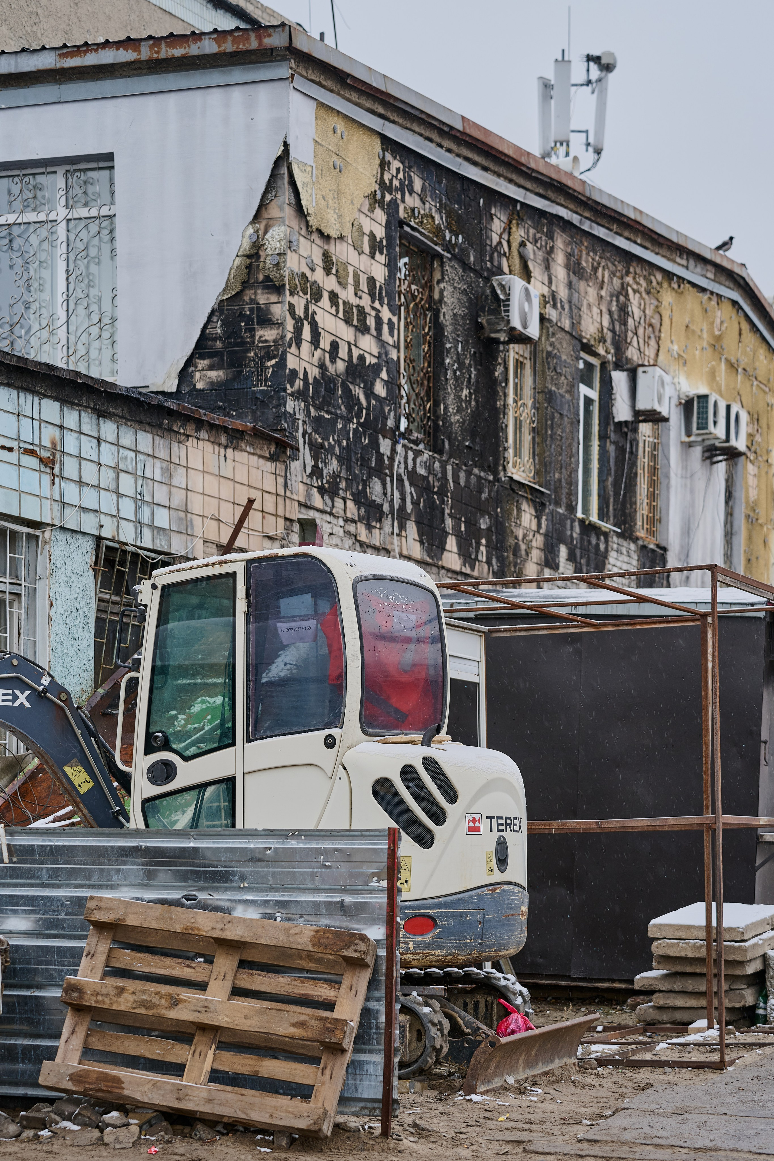 Северодонецк (Луганская область). Декабрь 2024. Фотограф Роман Адлер