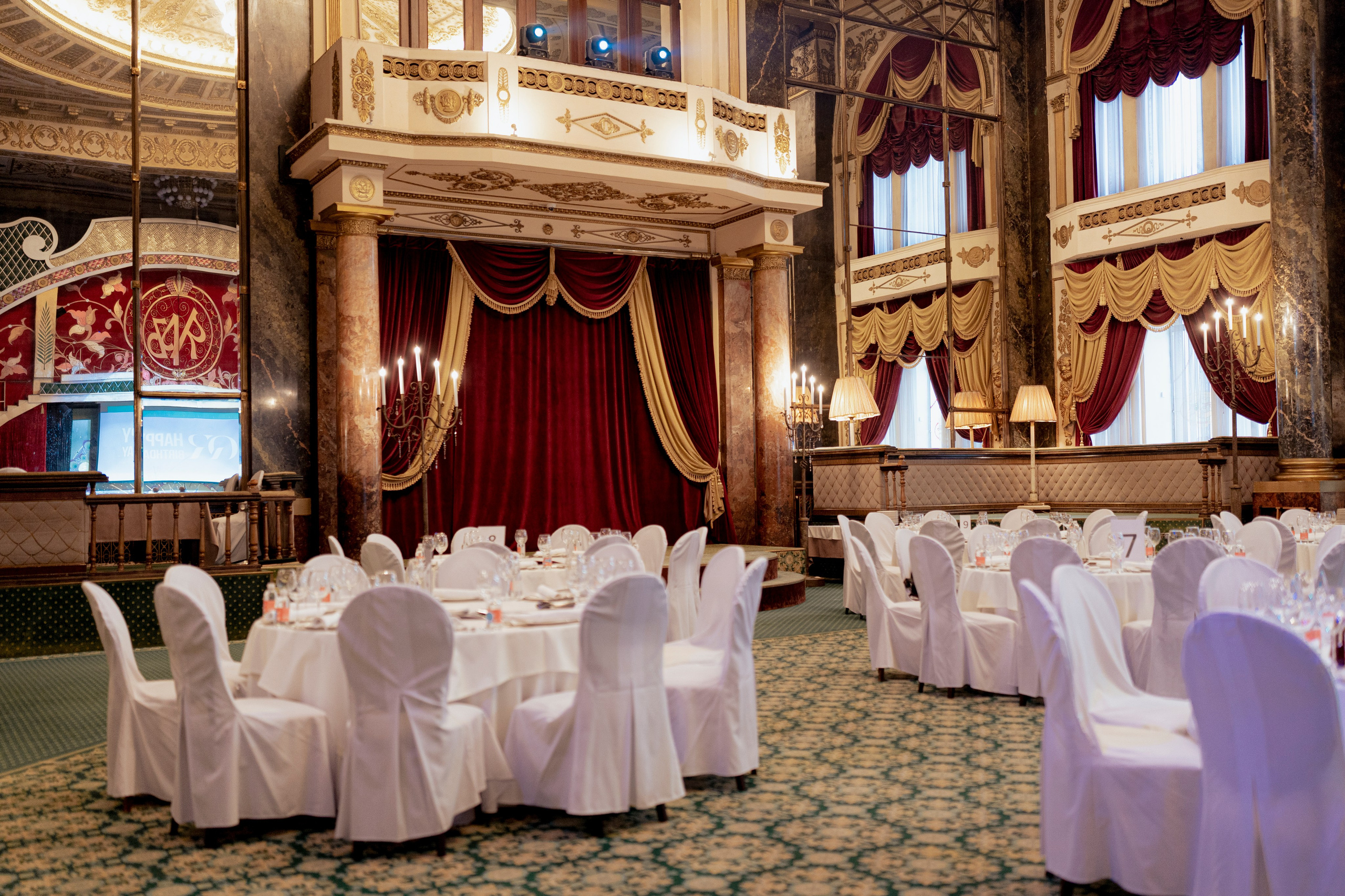 Ресторан Ярь / День рождение QR. Свадебный фотограф в Москве Кристина Чехова