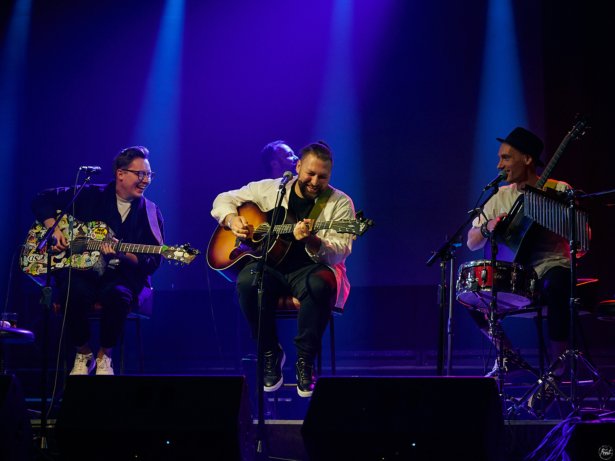 Необарды: Ромарио, Павел Пиковский, Василий Уриевский, Павел Фахртдинов. Фотографии отовсюду и обо всем
