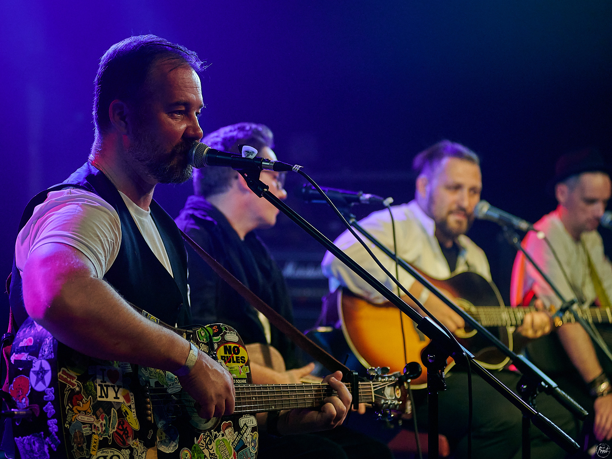Необарды: Ромарио, Павел Пиковский, Василий Уриевский, Павел Фахртдинов. Фотографии отовсюду и обо всем