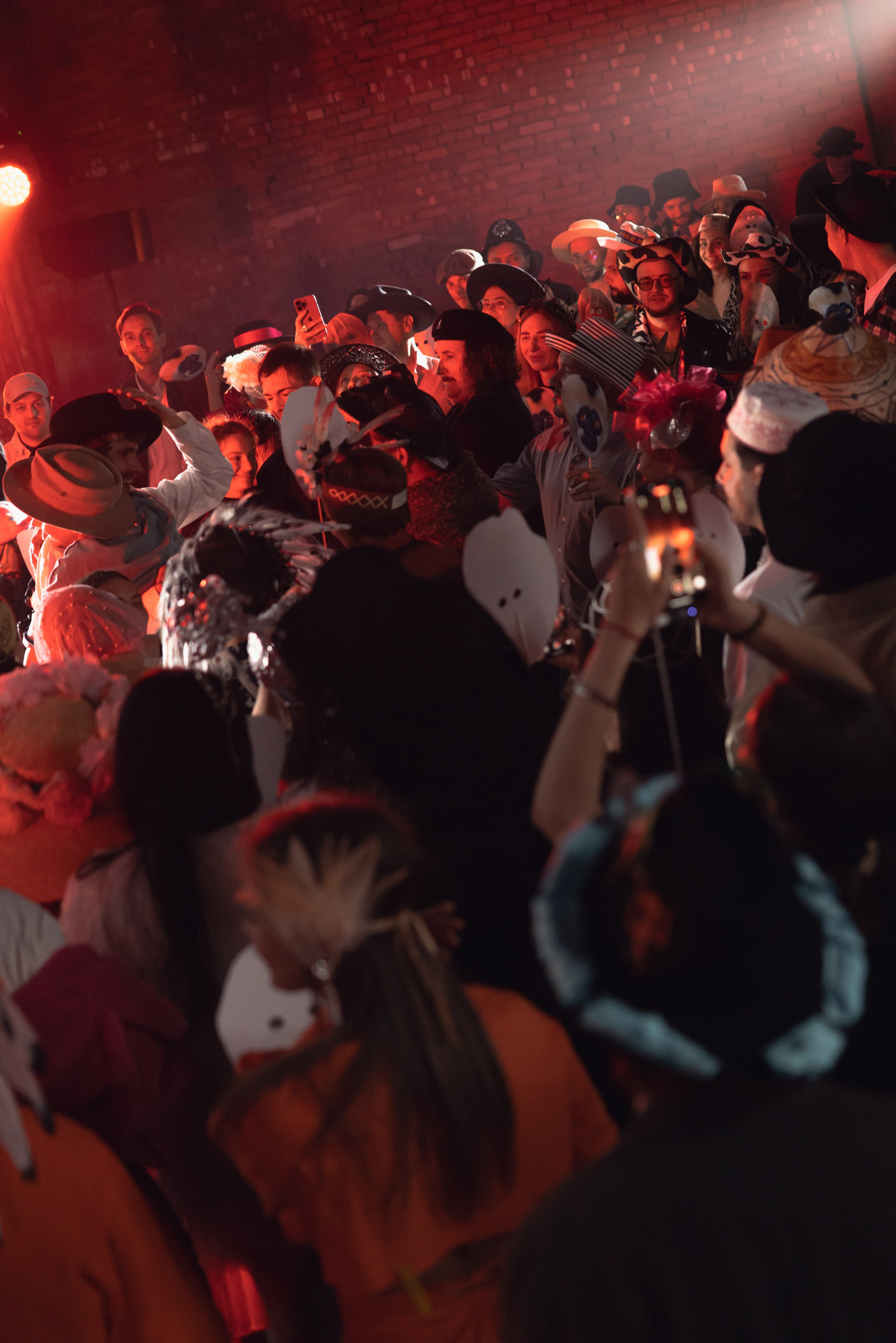 @sladkayavataagency. Свадебный и репортажный фотограф в Москве Владимир Сергеев | Naysaikolo