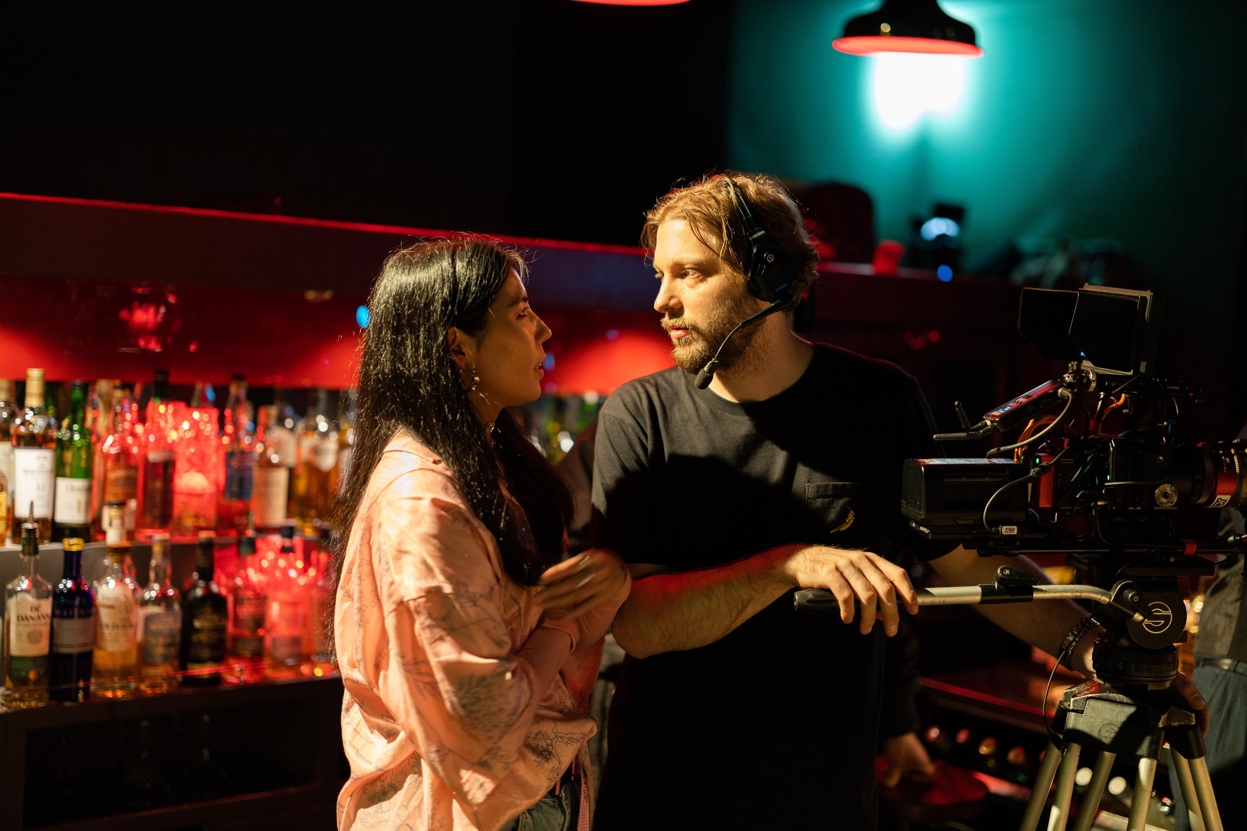 Film backstage. VICTORIA SHU