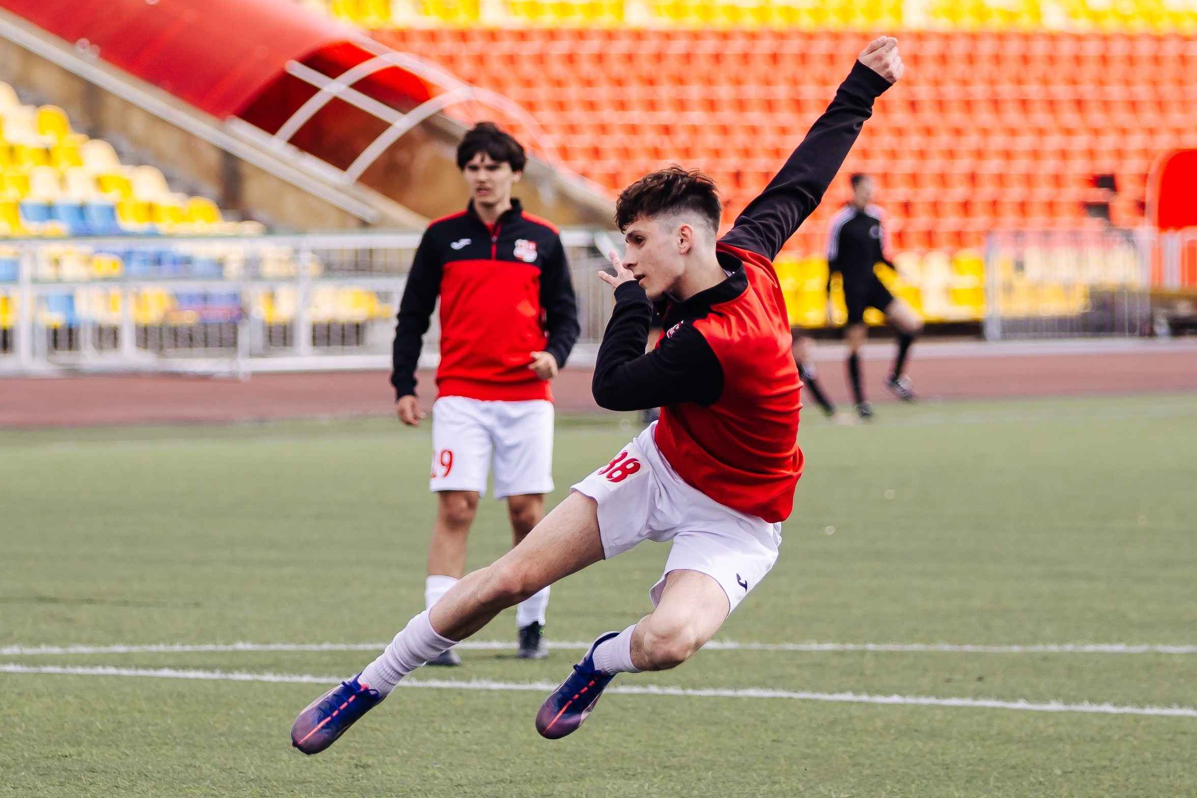 ФК «Металлург-Магнитогорск» vs ФК «ОСШ-Челябинск-М» // 05.04.25. Денис Прохоров Фотограф в г. Магнитогорск