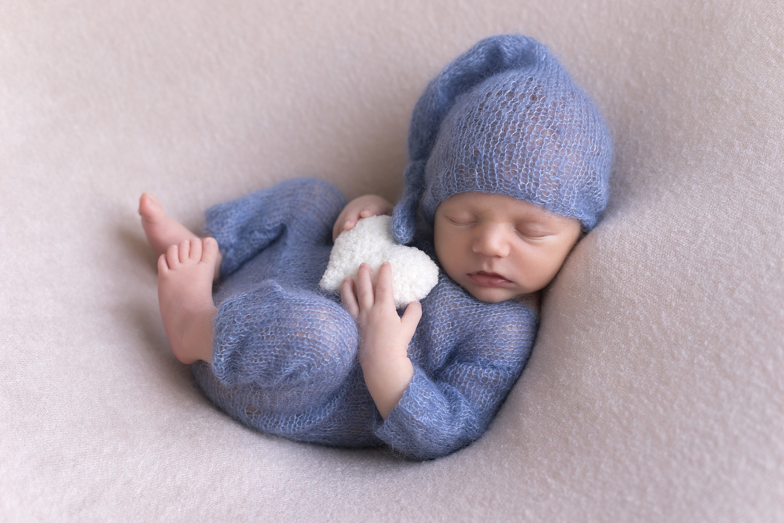 Новорожденные. Фотограф в Новосибирске