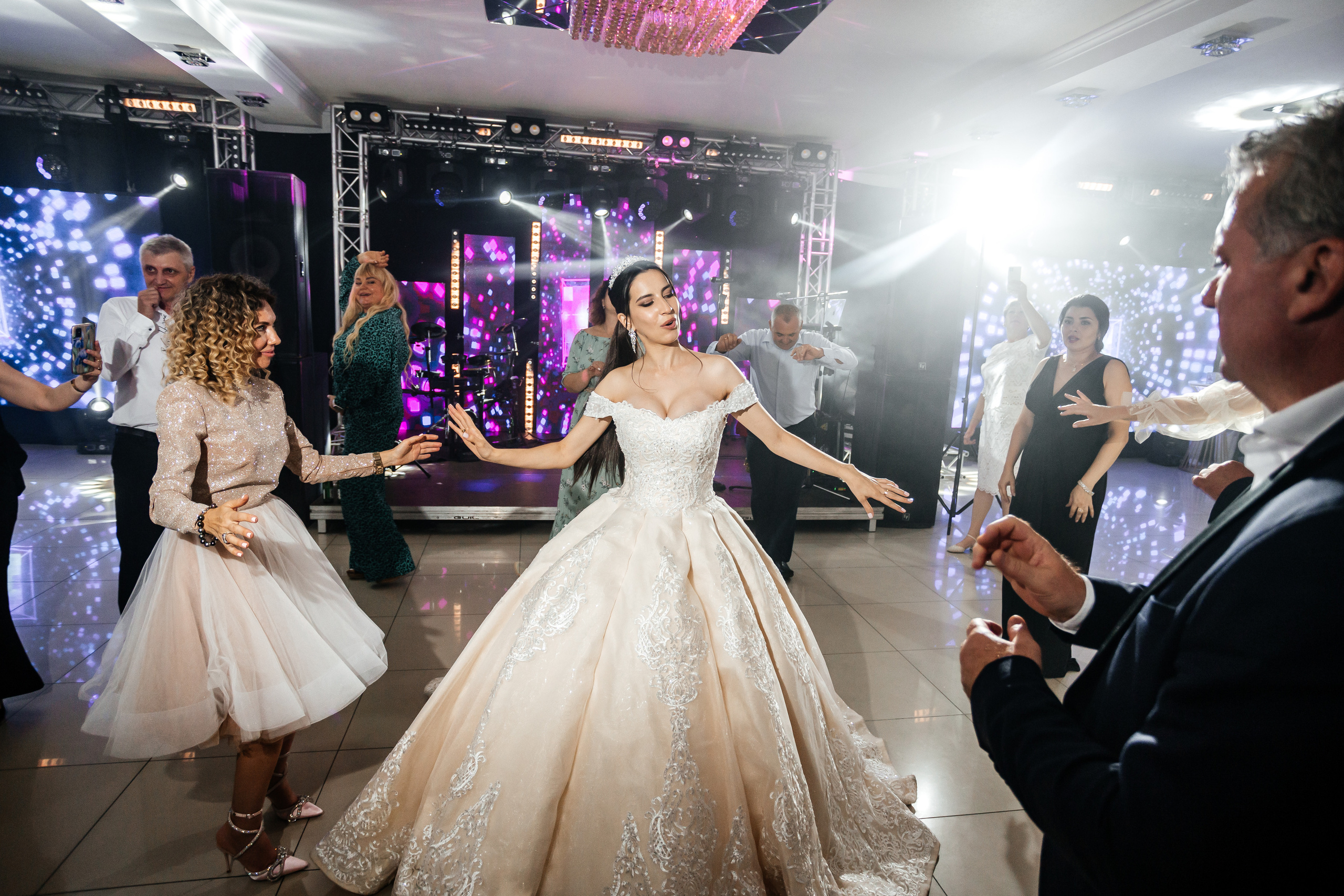 Максим и Настя. Свадебный фотограф в Краснодаре Николай Крауз