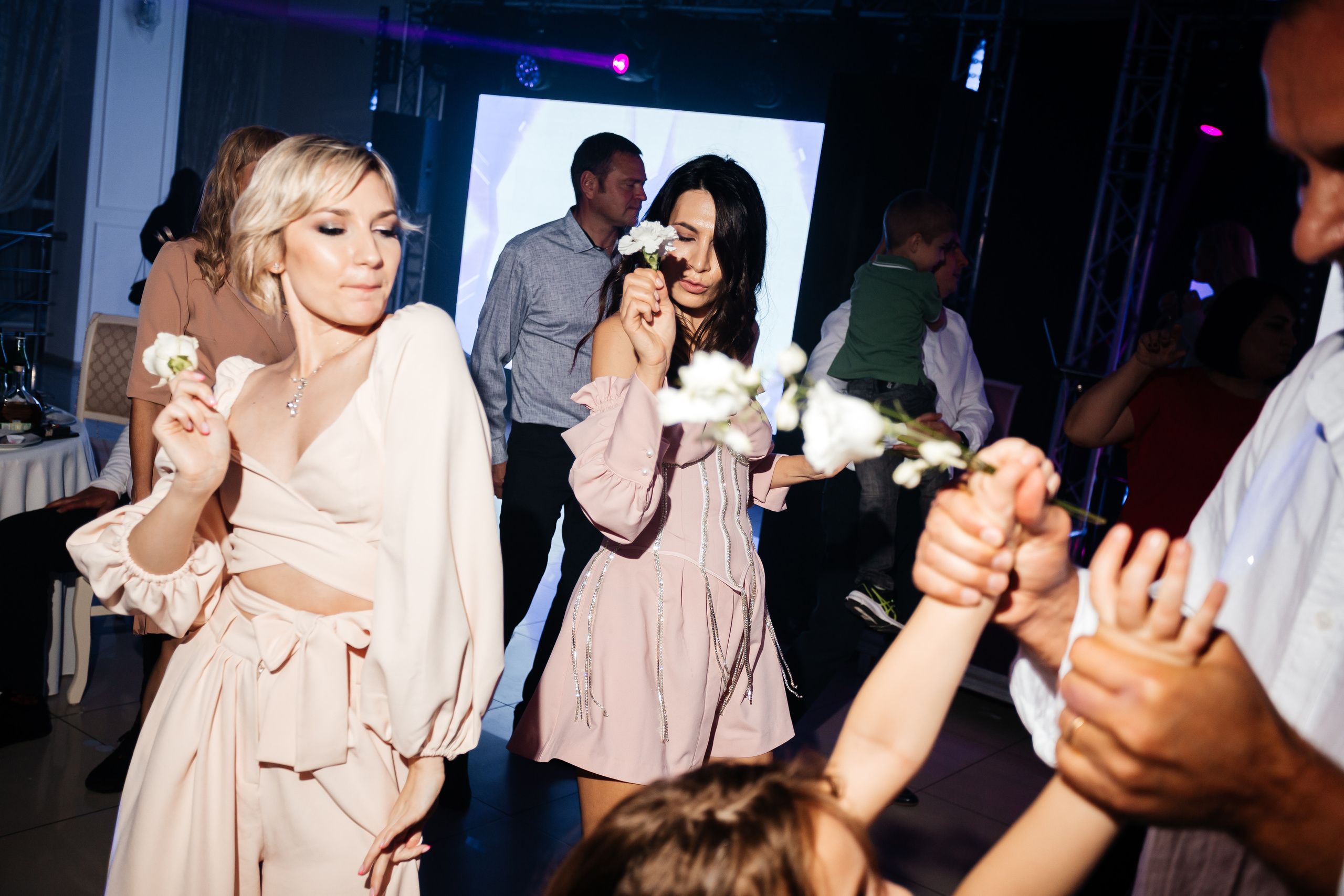 Максим и Настя. Свадебный фотограф в Краснодаре Николай Крауз