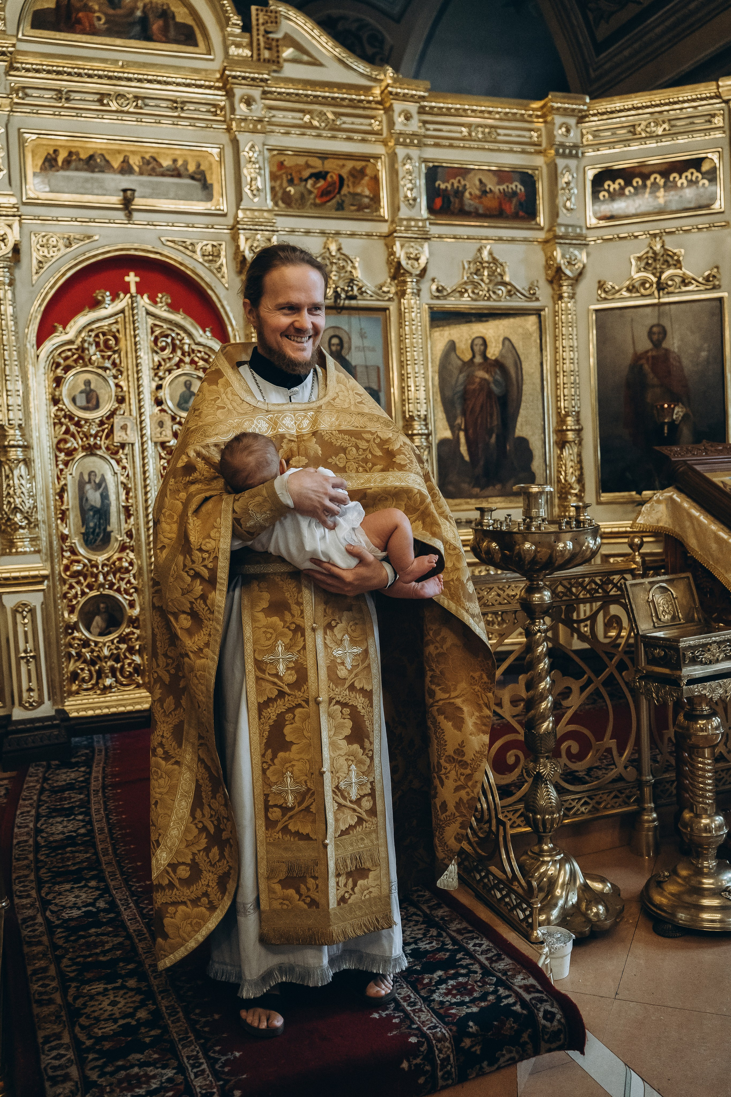 Таинство крещения Максима. Фотограф Ольга Рубцова в Москве и Московской области