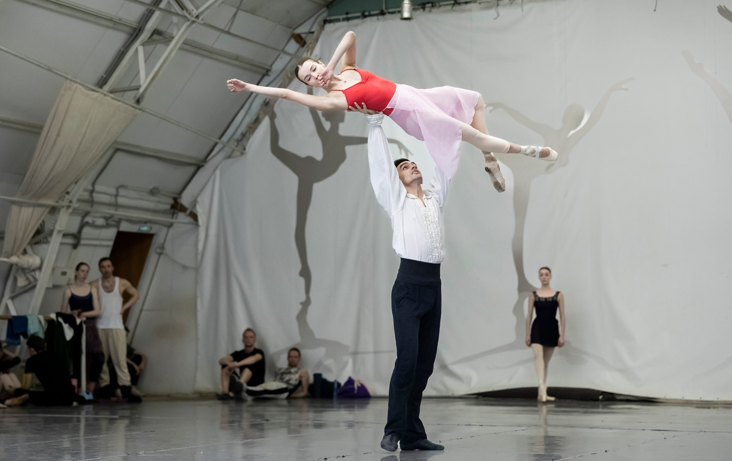 Репетиция балета «Пушкин. Сны после жизни» — театр Касаткиной и Василёва. Балетный фотограф Москва Майоров Николай