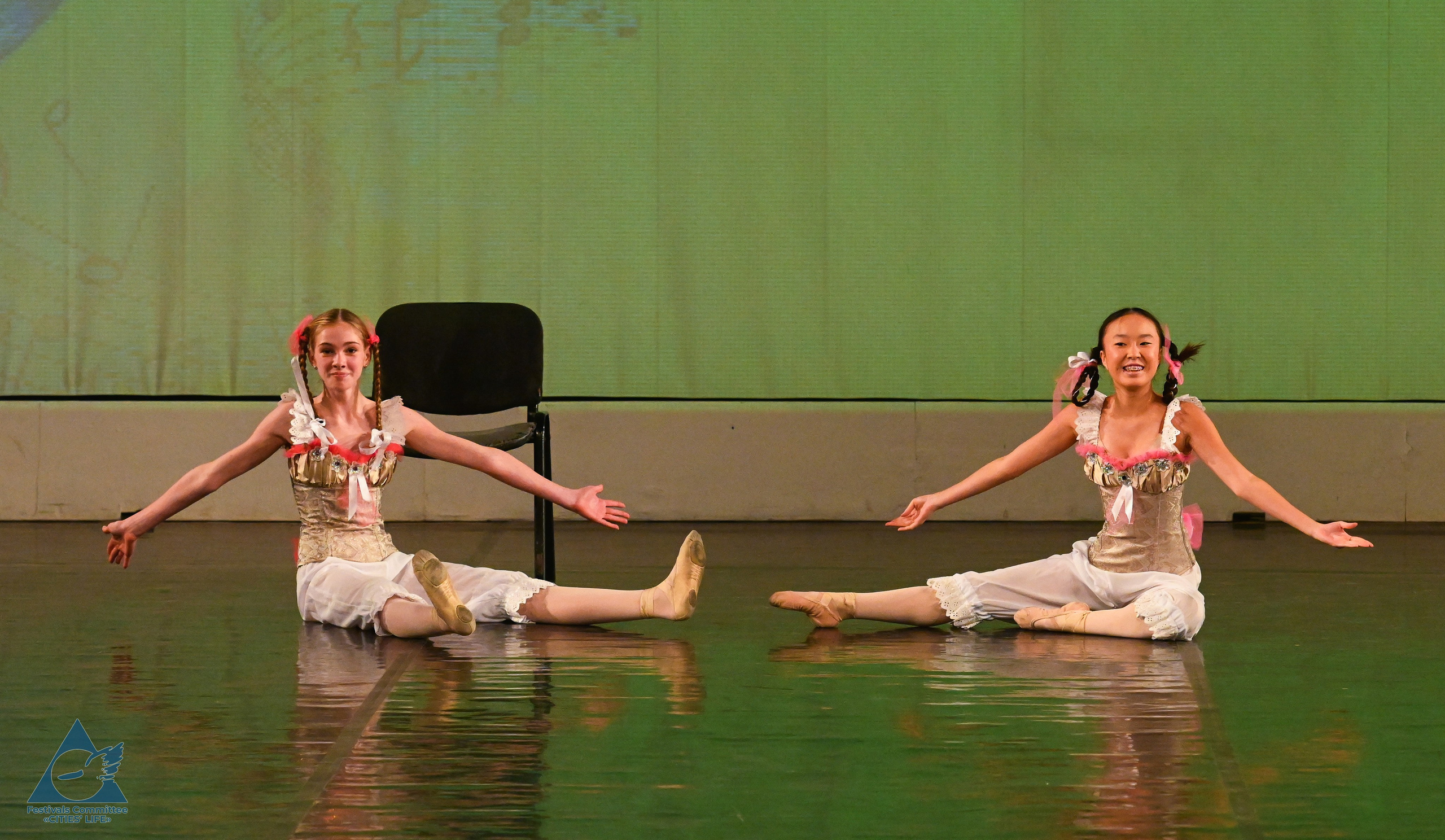 04.10.2025 «Жизнь Городов» Фестиваль-конкурс «ПЛАНЕТА ИСКУССТВ» г. Санкт-Петербург. Медиастудия Фото Концепт