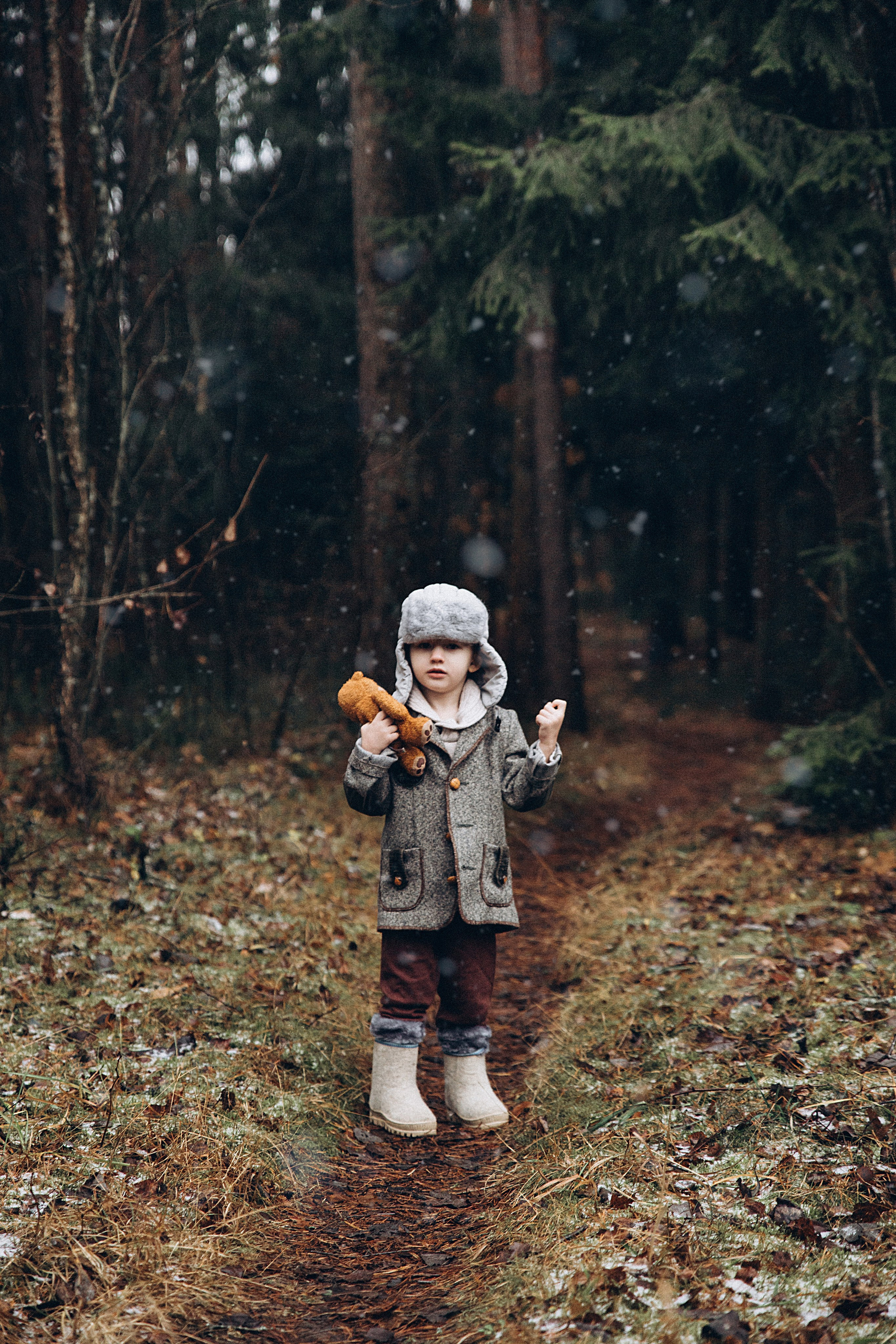 Елка в лесу. Репортажный и детский фотограф в Минске