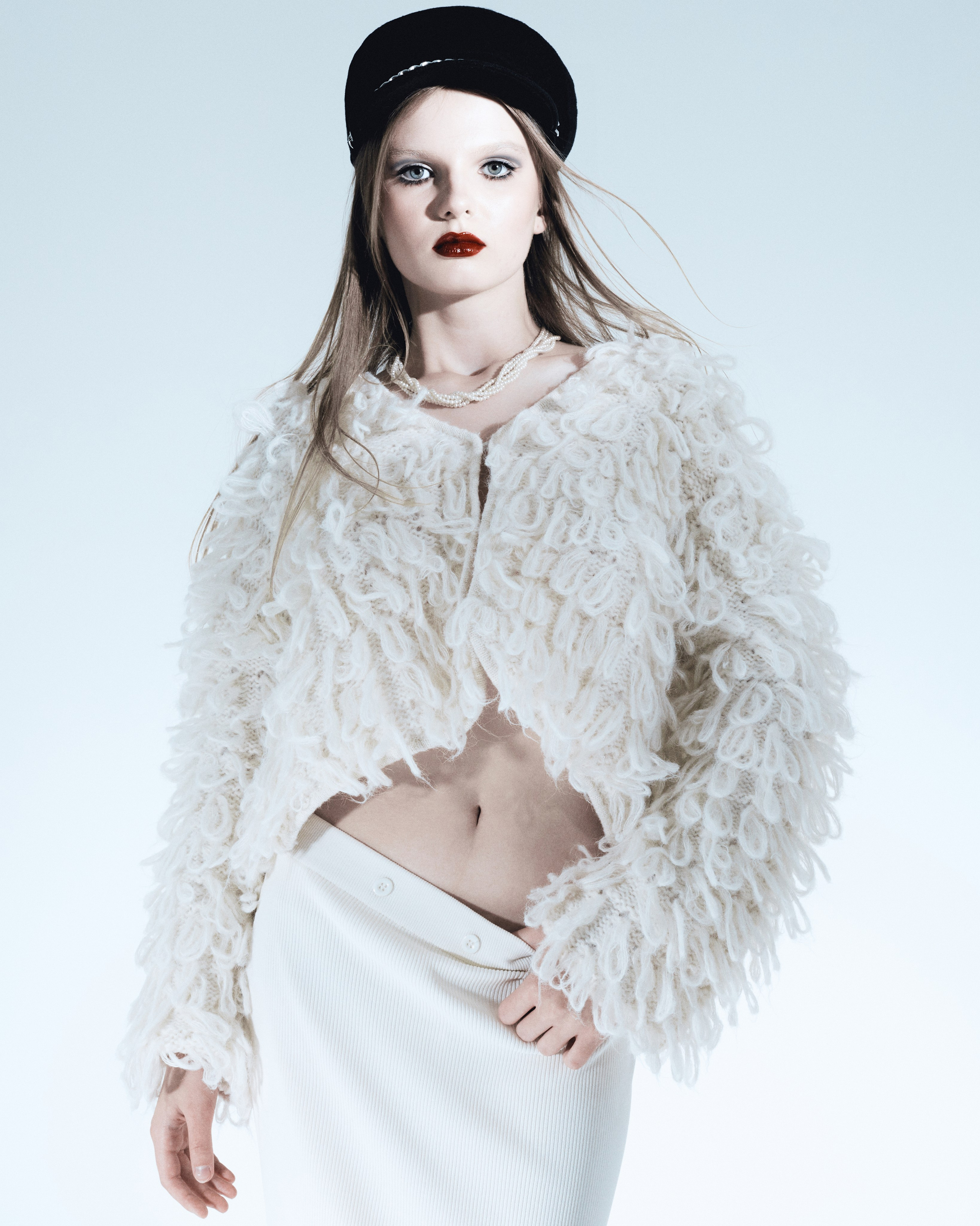 Kati, white and burgundy. Юрина Полина, фотограф из Екатеринбурга