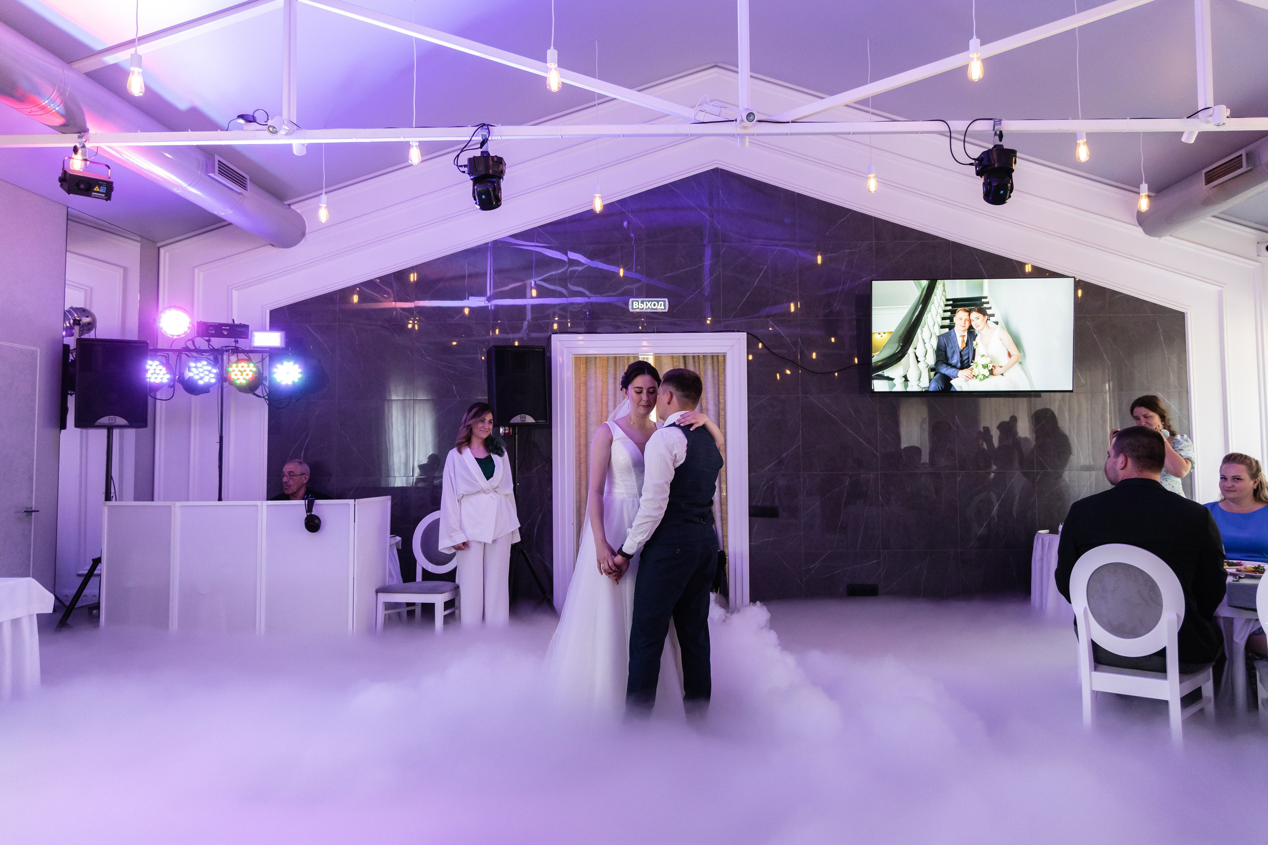 Алёна и Денис (полный день). Фотограф в Барнауле Юлия Садвокасова