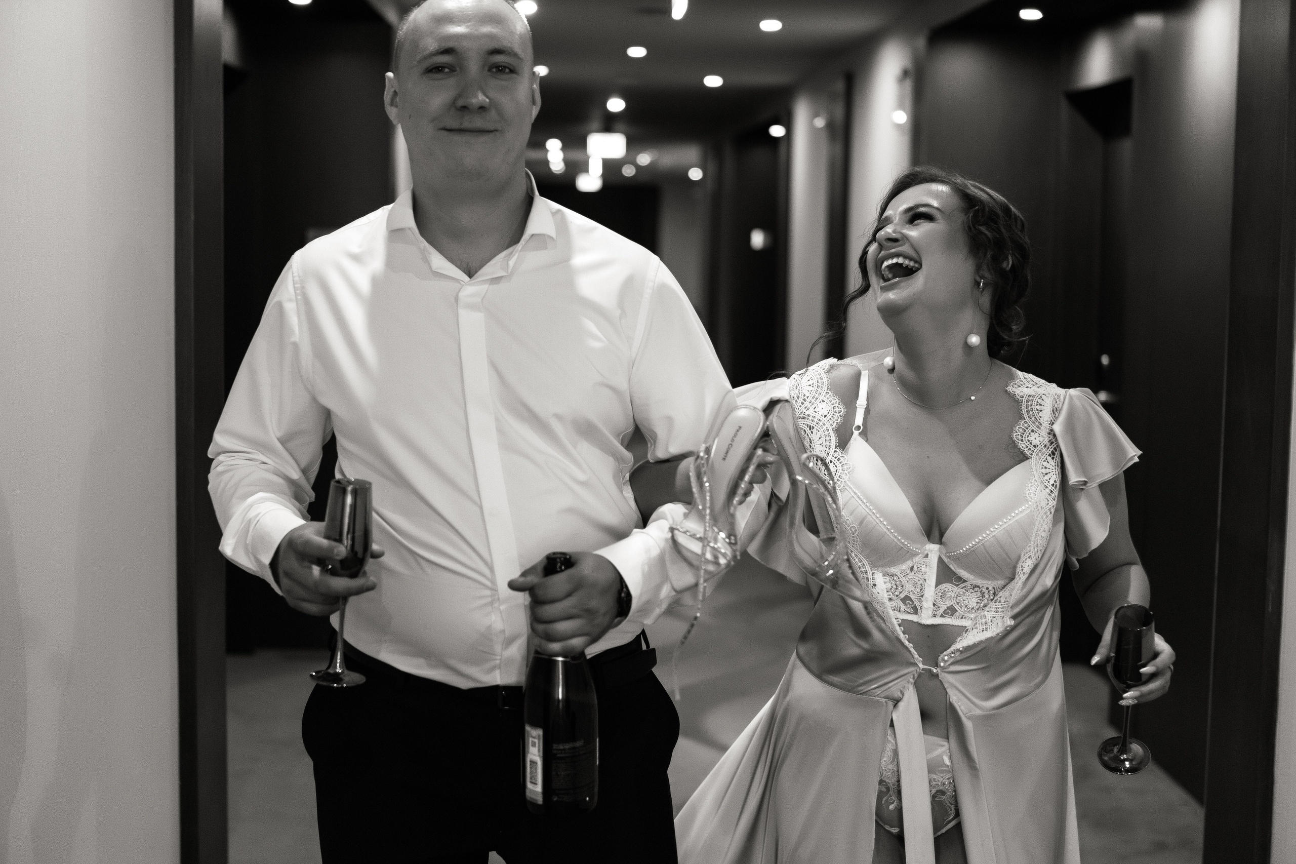 Свадебный фотограф Уфа — Руслан ГабдлисламовЖивые эмоции, красивые кадры, воспоминания на всю жизнь.Работаю по всей Республике Башкортоста. Свадебный фотограф Уфа Руслан Габдлисламов