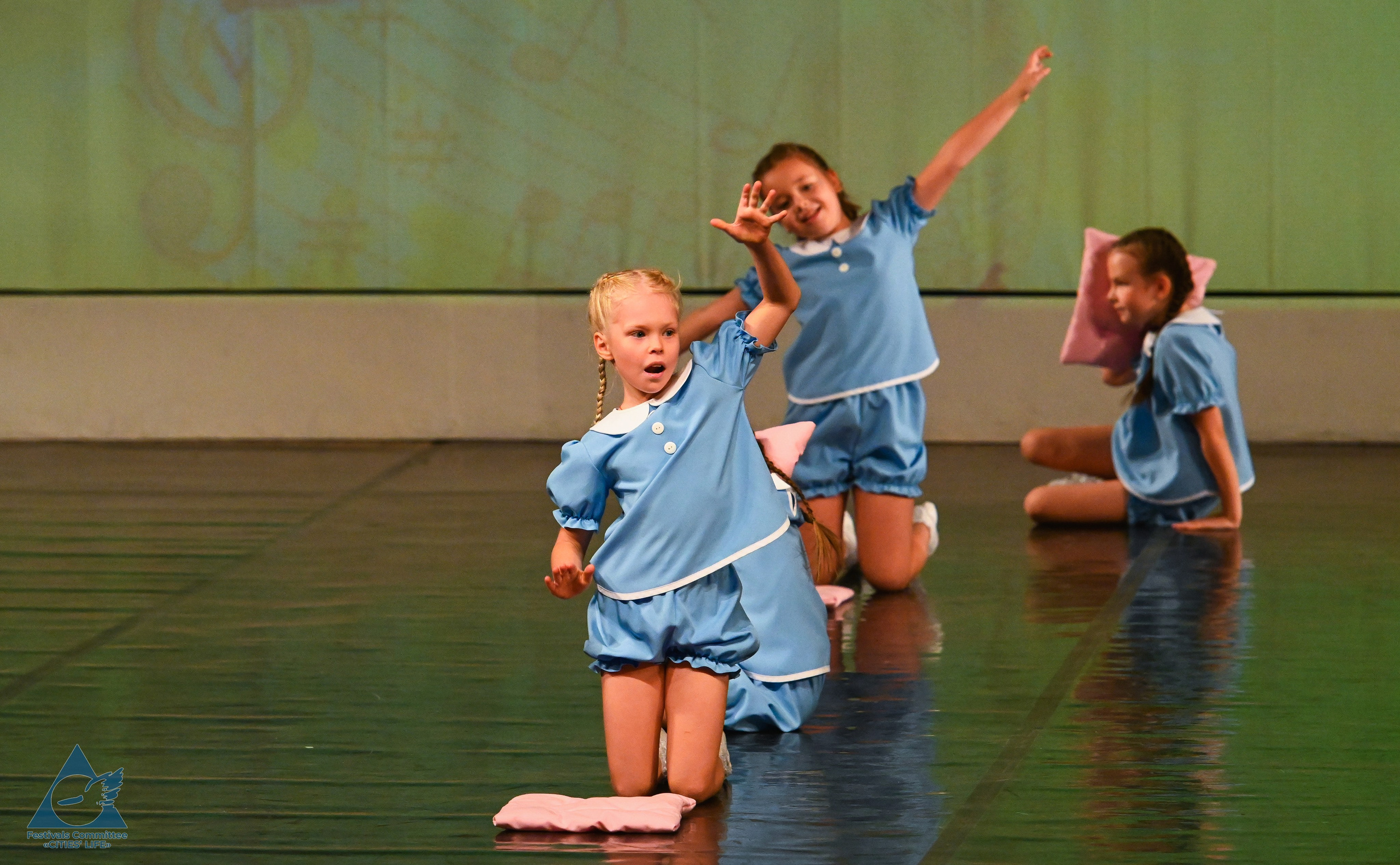 04.10.2025 «Жизнь Городов» Фестиваль-конкурс «ПЛАНЕТА ИСКУССТВ» г. Санкт-Петербург. Медиастудия Фото Концепт