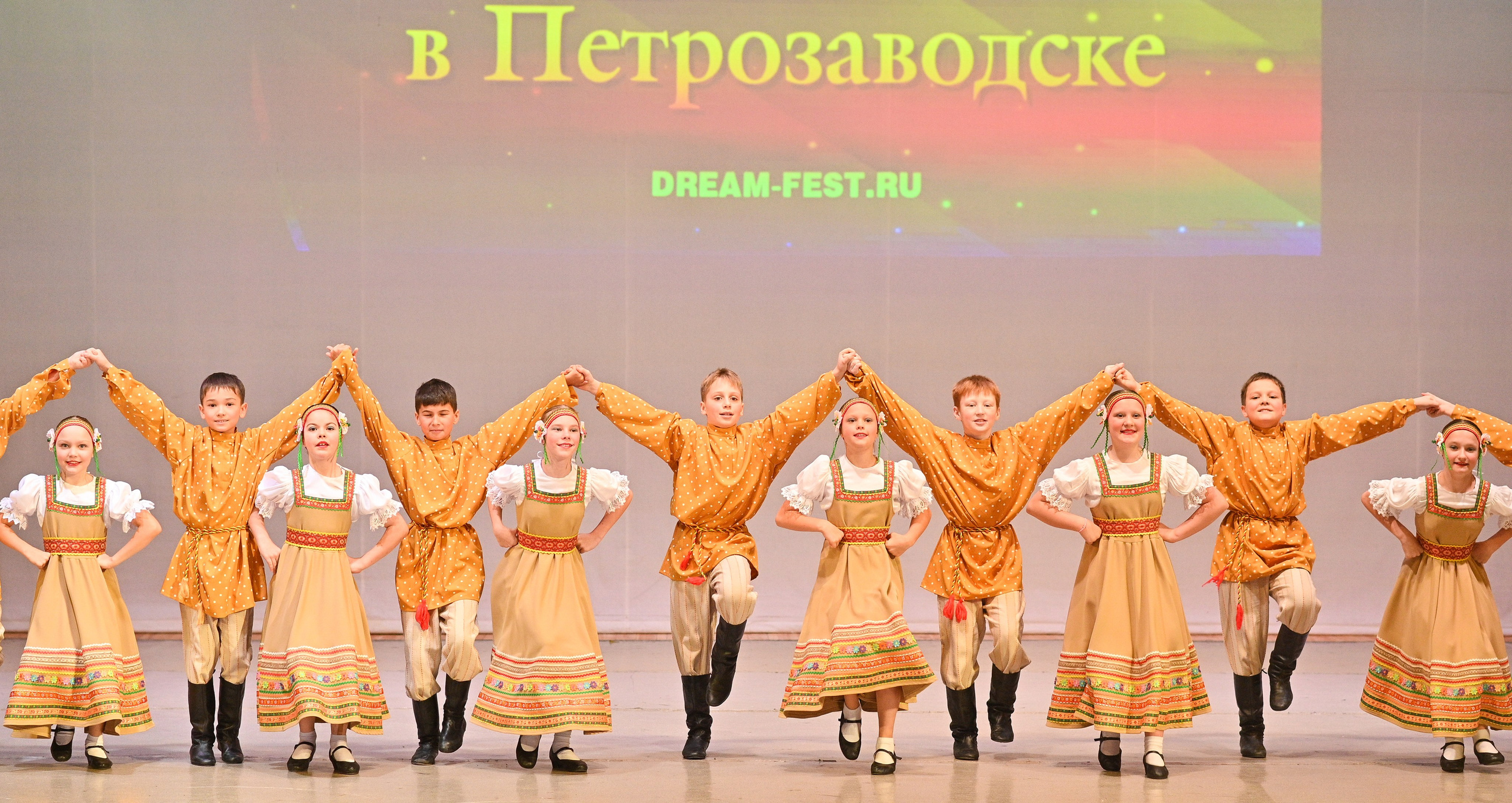 30.11.2024 Фестивальное движение «Шаг к мечте» г. Петрозаводск. Медиастудия Фото Концепт