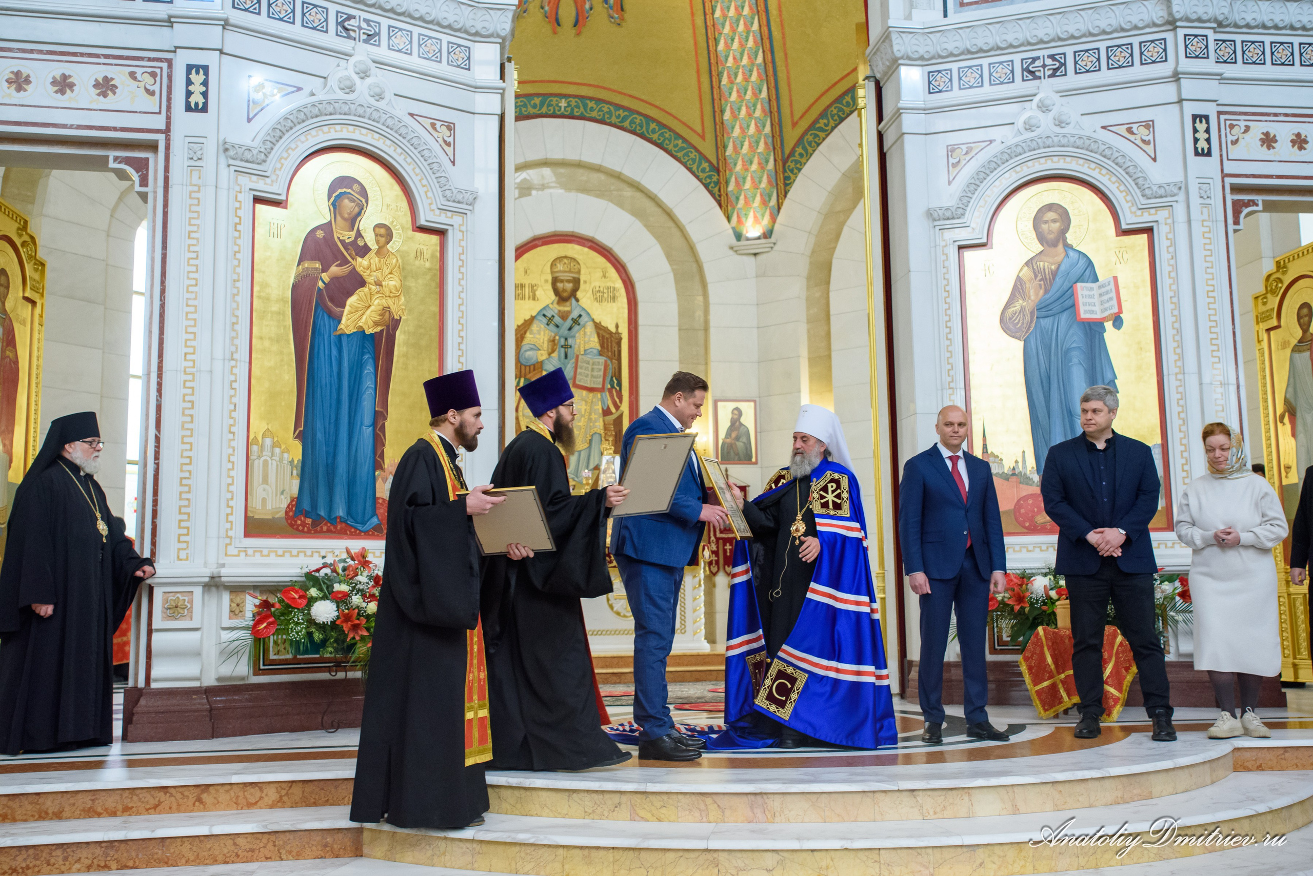 Служба на 40-летие Калининградской епархии. Фотограф  Крещения и Венчания Калининград