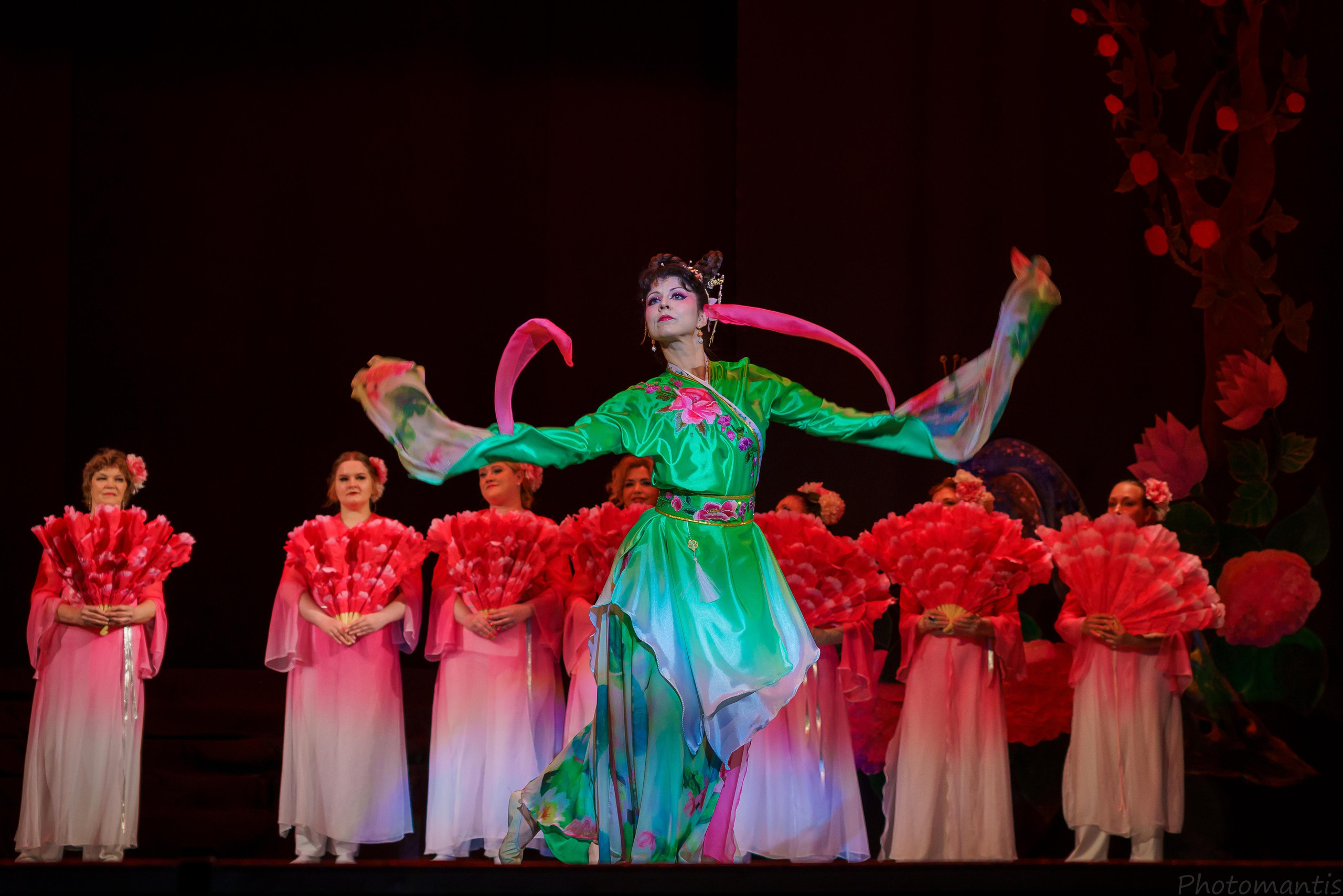 «Лунный цветок». Спектакль- сказка. Photomantis