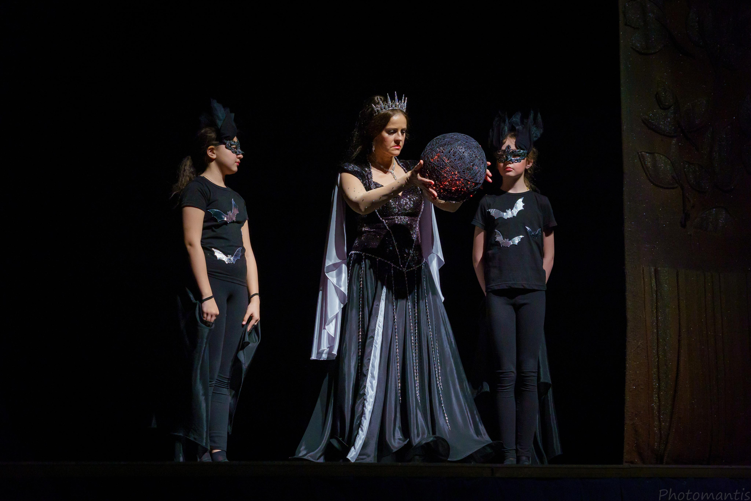 «Лунный цветок». Спектакль- сказка. Photomantis