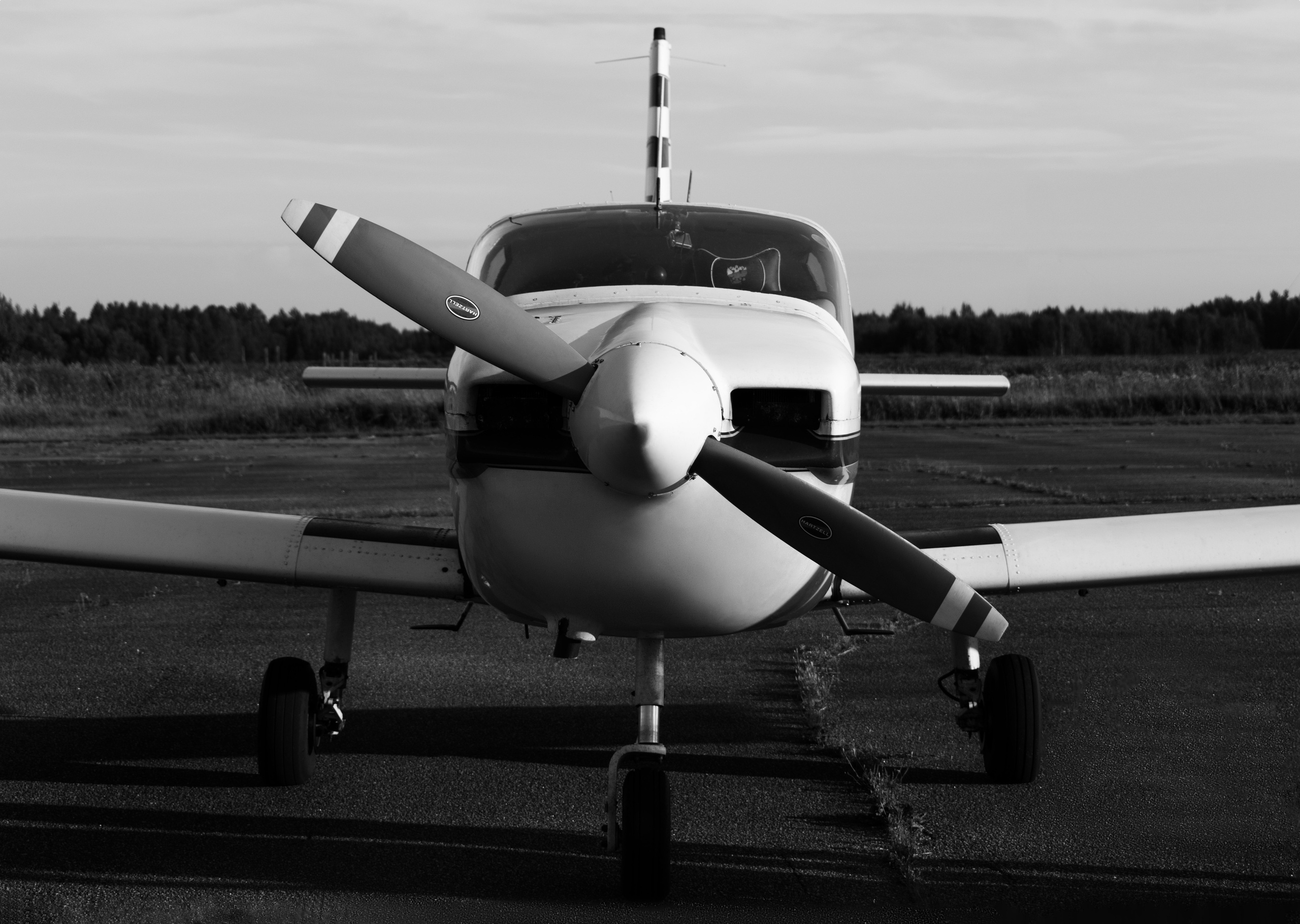 НЕБО, САМОЛЕТ, ДЕВУШКА. Индивидуальный фотограф в Санкт-Петербурге Надежда Волобуева