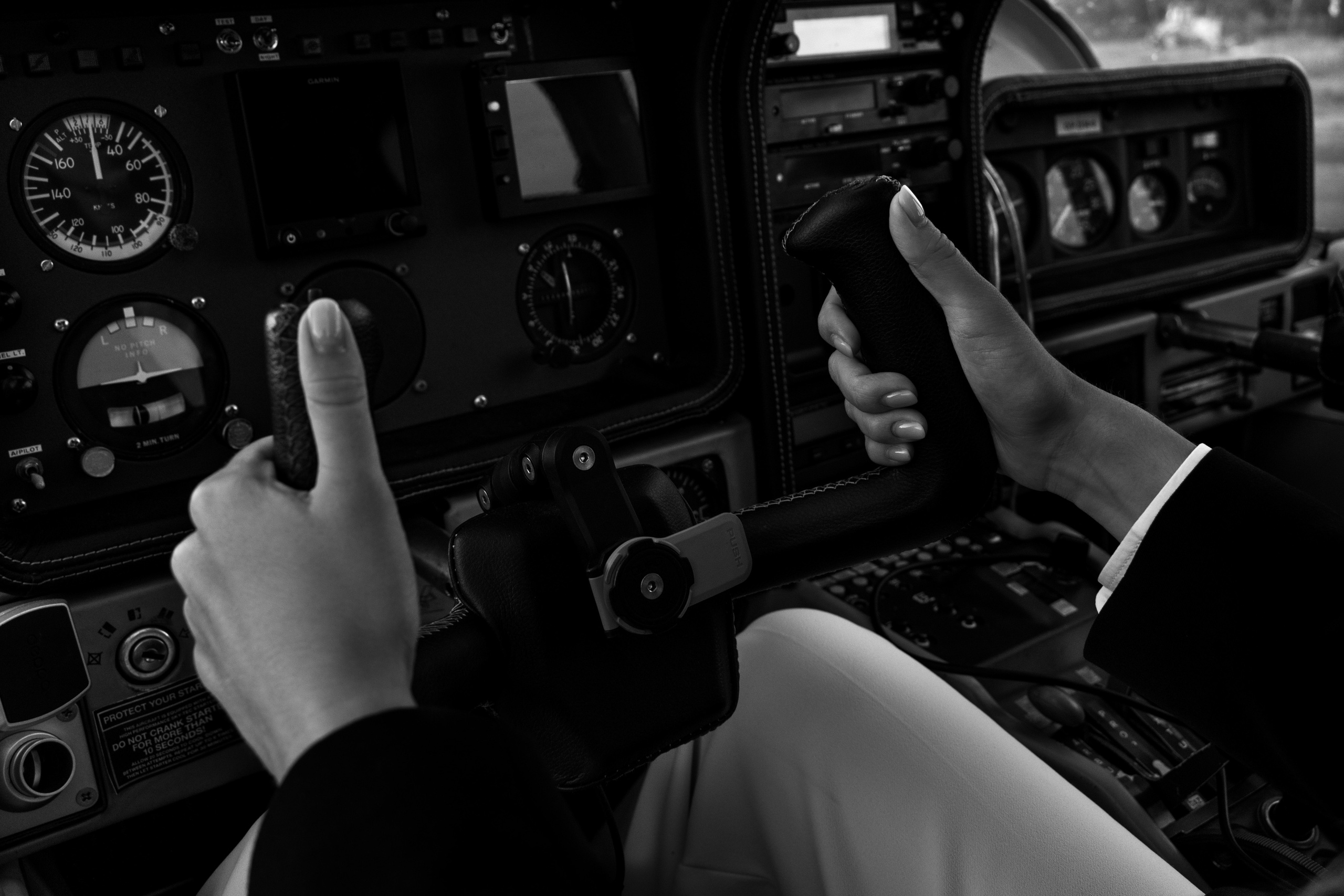 НЕБО, САМОЛЕТ, ДЕВУШКА. Индивидуальный фотограф в Санкт-Петербурге Надежда Волобуева