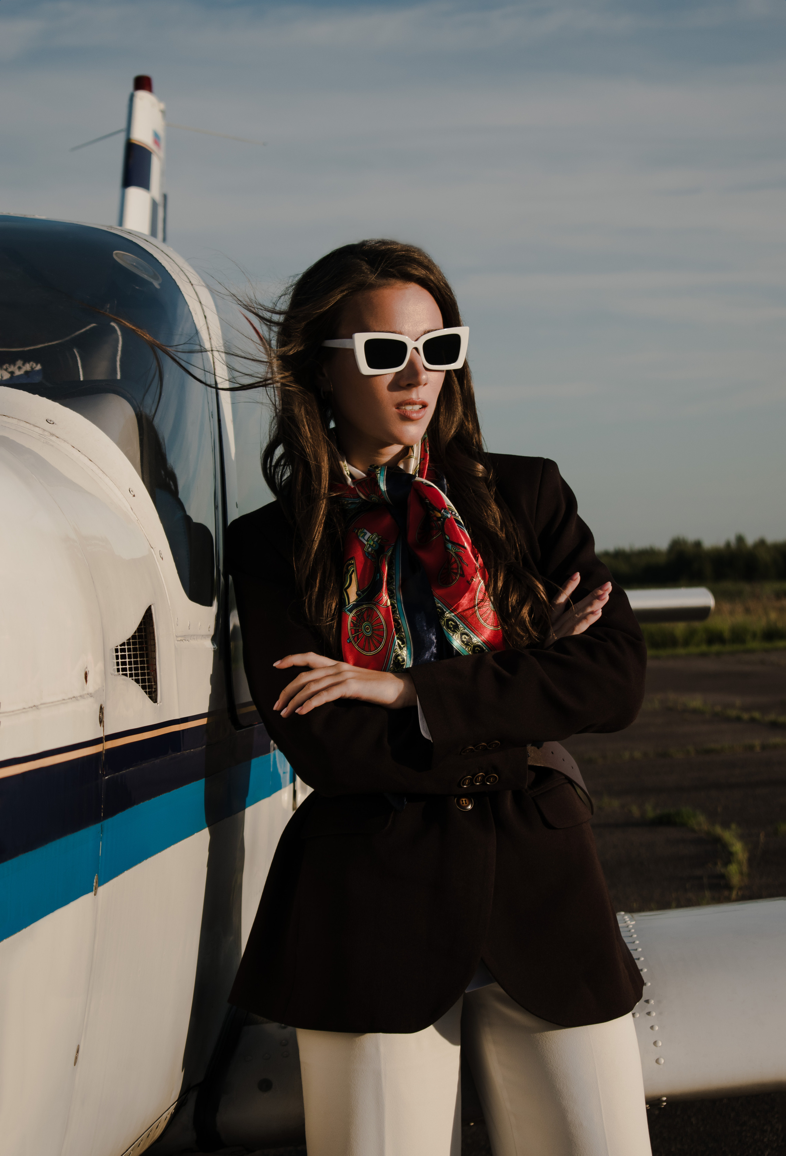 НЕБО, САМОЛЕТ, ДЕВУШКА. Индивидуальный фотограф в Санкт-Петербурге Надежда Волобуева