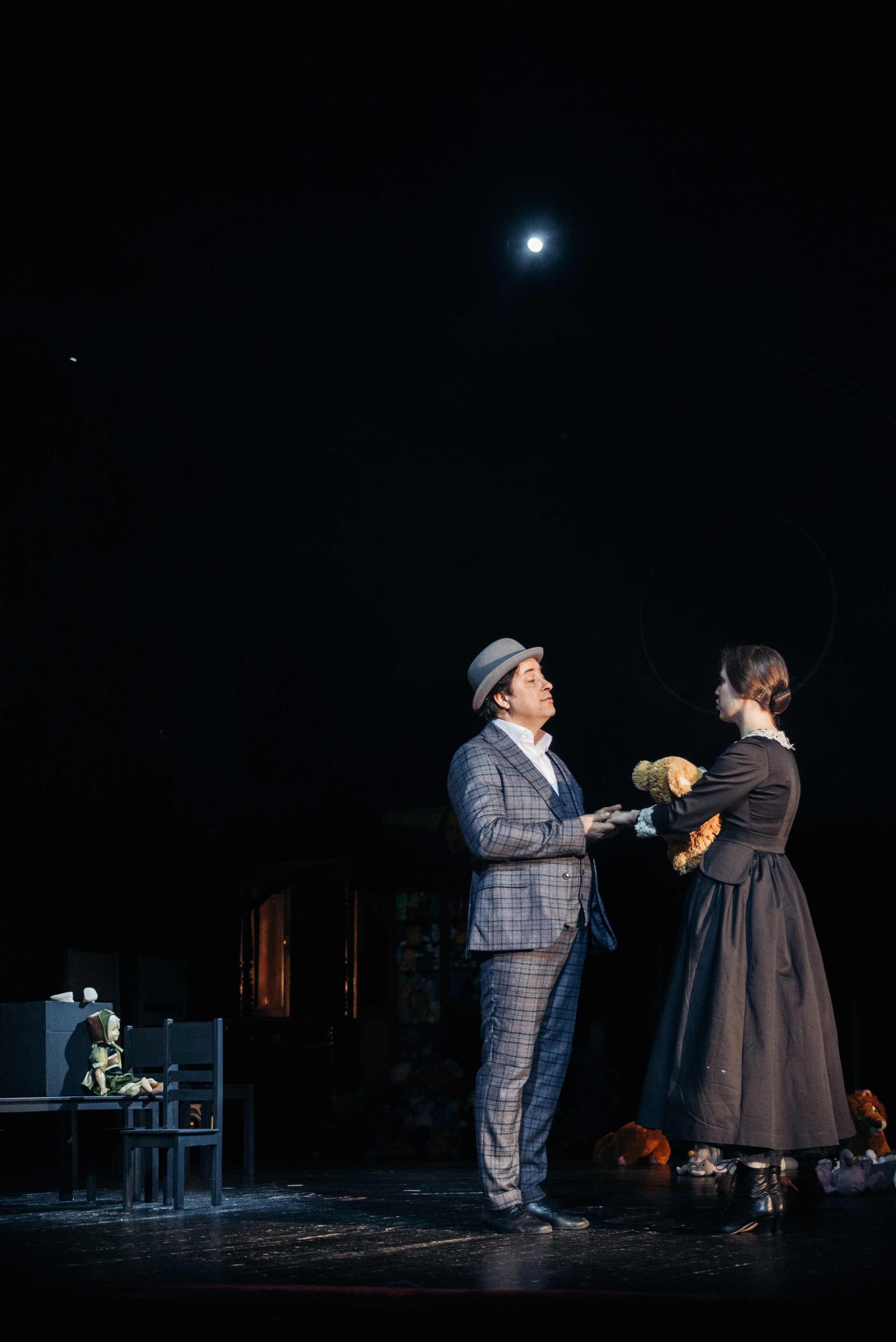 Отцы и Дети. Главная